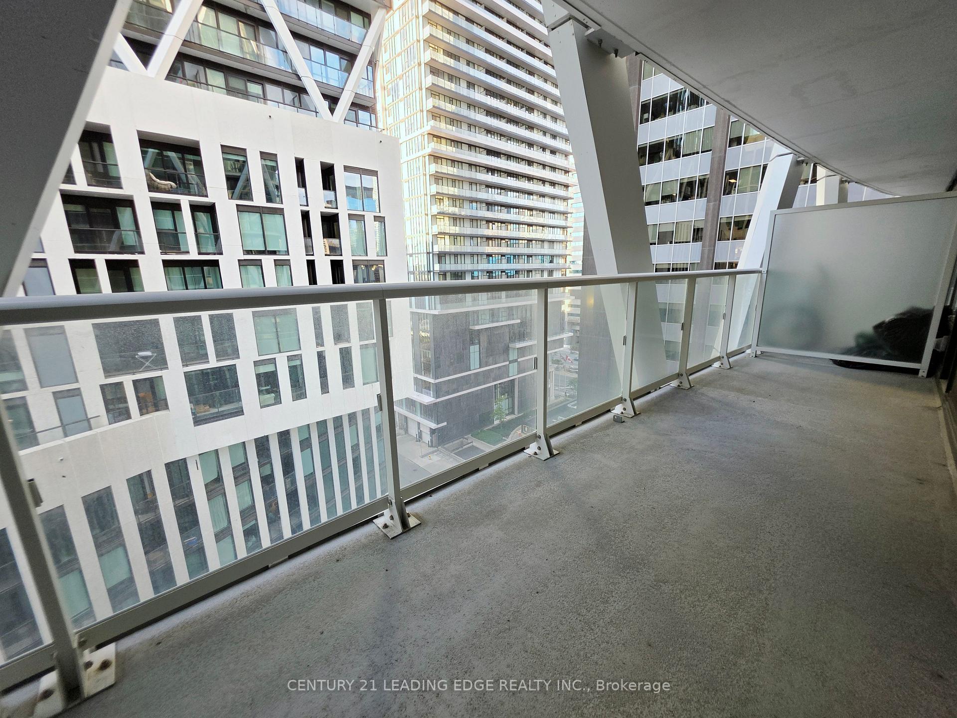 Photo 20 of Unit 823, 230 Simcoe Street, Toronto, Kensington-Chinatown — HOMEH