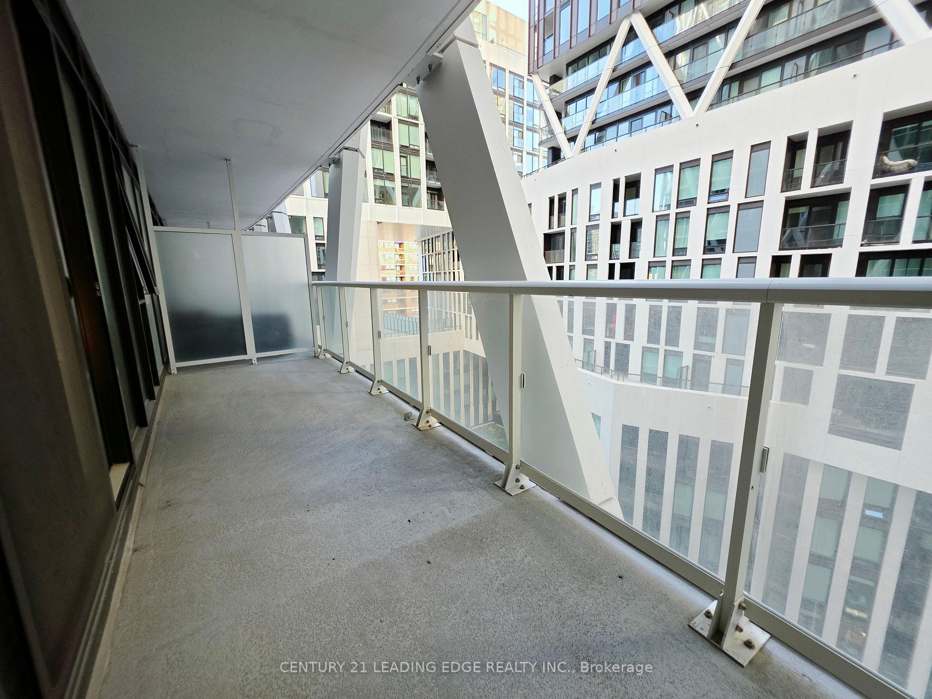 Photo 21 of Unit 823, 230 Simcoe Street, Toronto, Kensington-Chinatown — HOMEH