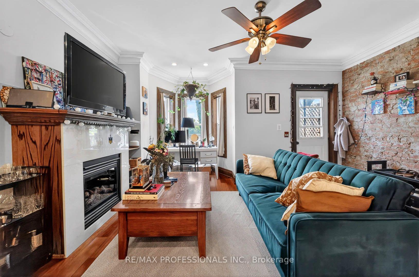 Photo 23 of 2 Afton Avenue, Toronto, Little Portugal — HOMEH