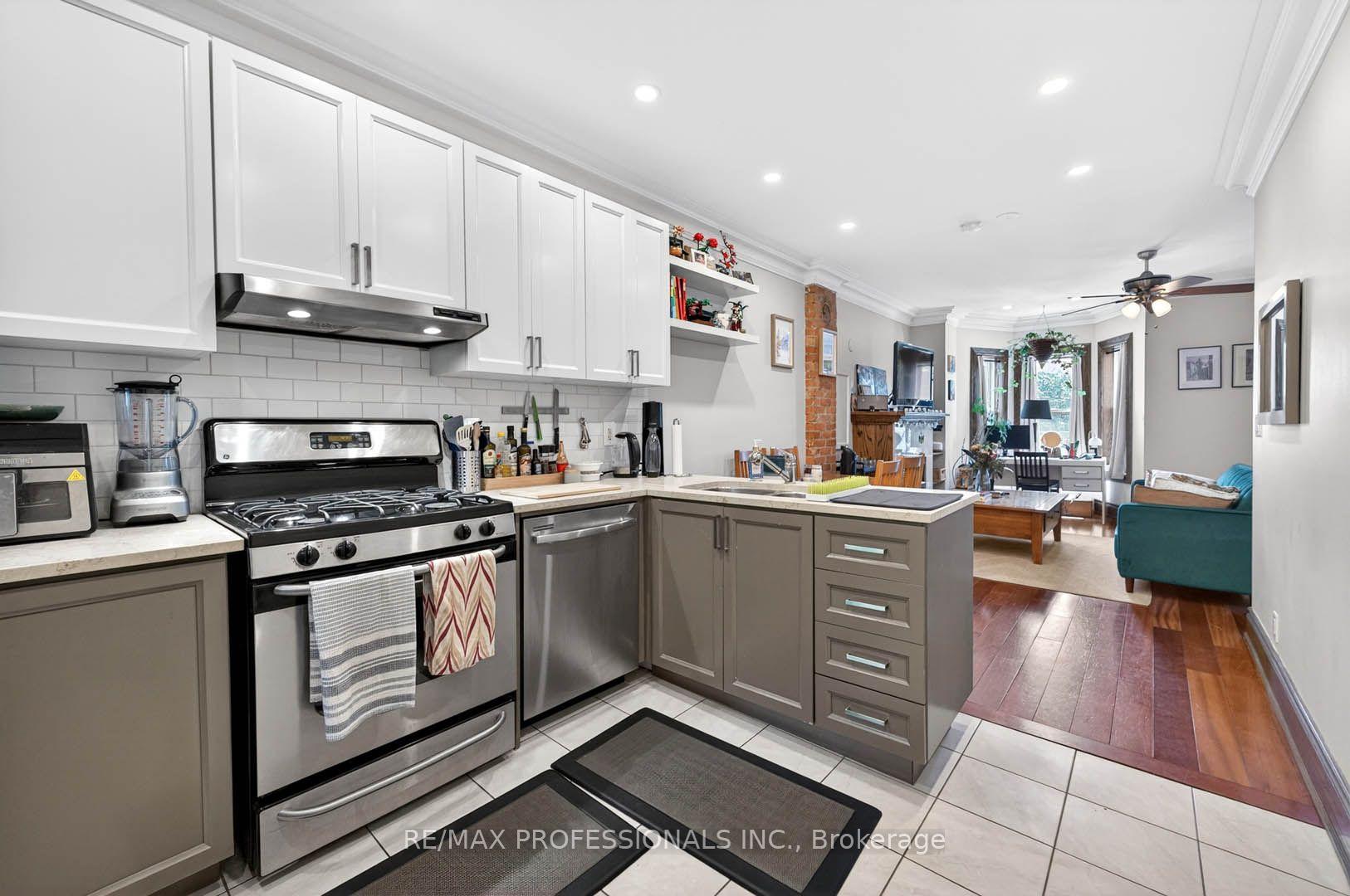 Photo 29 of 2 Afton Avenue, Toronto, Little Portugal — HOMEH
