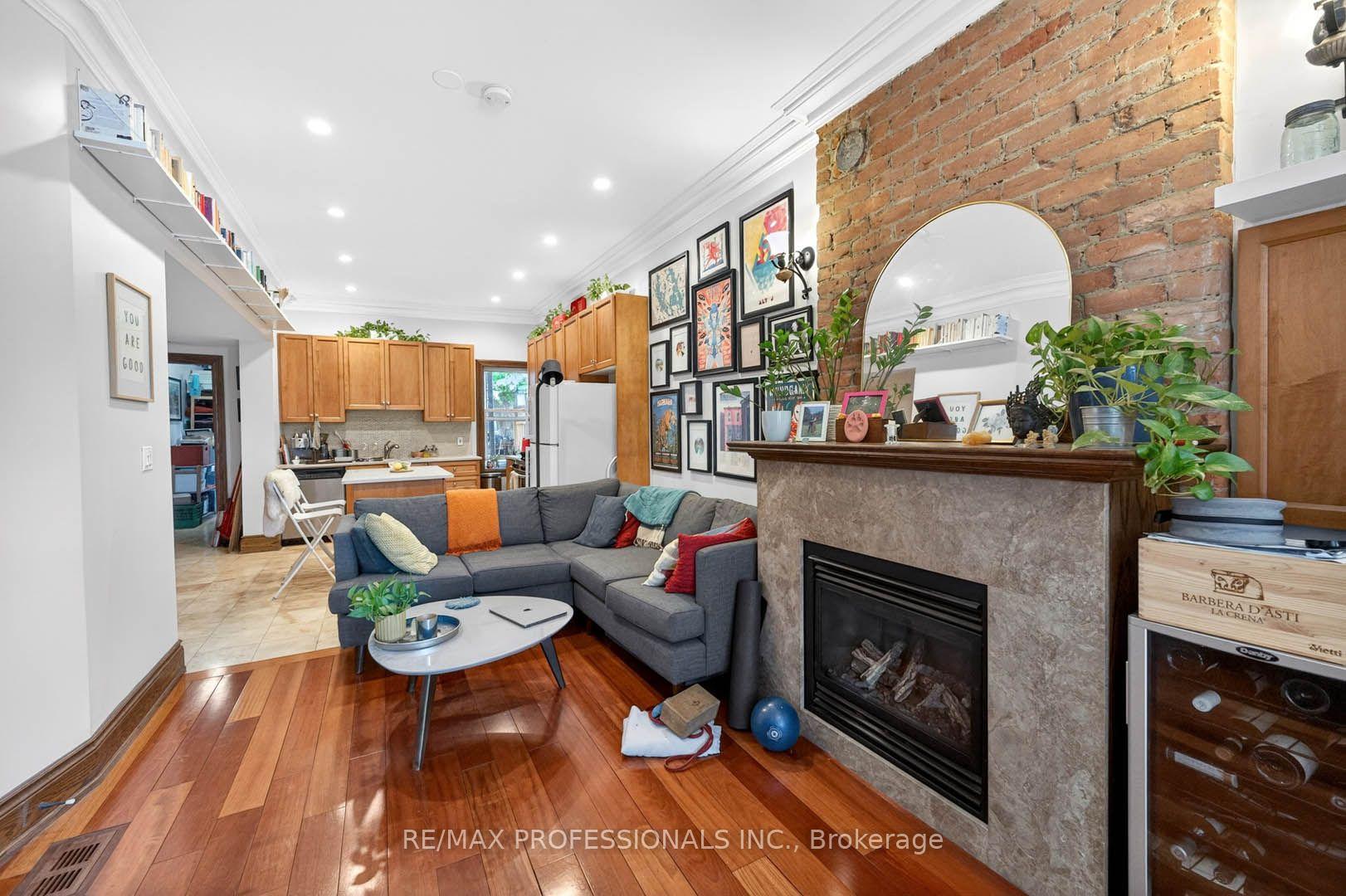 Photo 34 of 2 Afton Avenue, Toronto, Little Portugal — HOMEH