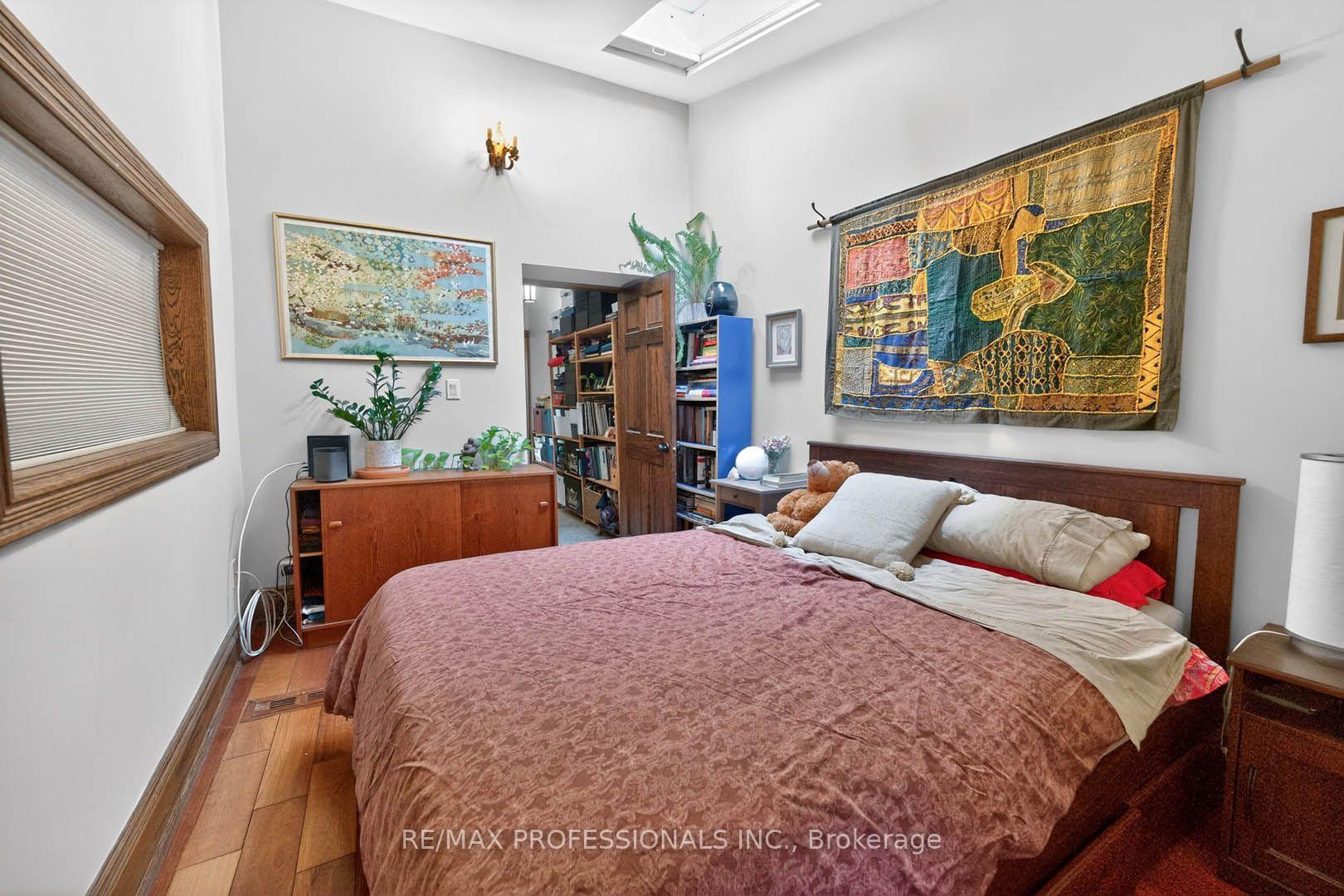Photo 40 of 2 Afton Avenue, Toronto, Little Portugal — HOMEH
