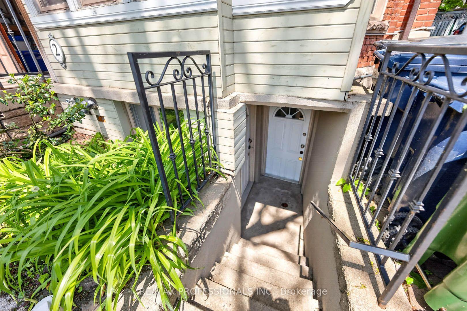 Photo 44 of 2 Afton Avenue, Toronto, Little Portugal — HOMEH