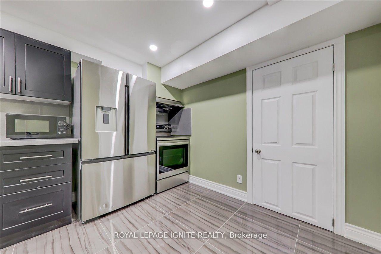 Photo 6 of Unit Bsmt, 38 Loradeen Crescent, Scarborough, Malvern — HOMEH