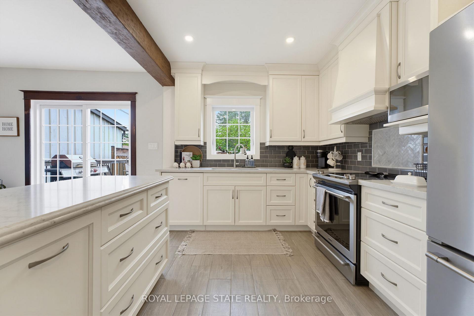 Photo 1 of 394 Charlton Avenue W, Hamilton, Kirkendall — HOMEH