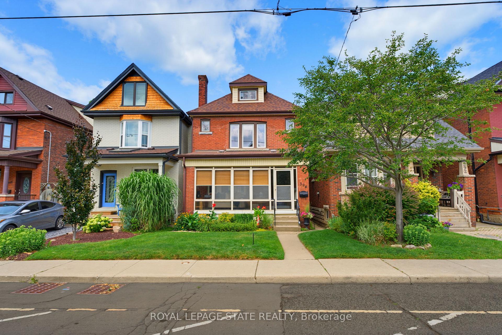 Photo 3 of 394 Charlton Avenue W, Hamilton, Kirkendall — HOMEH