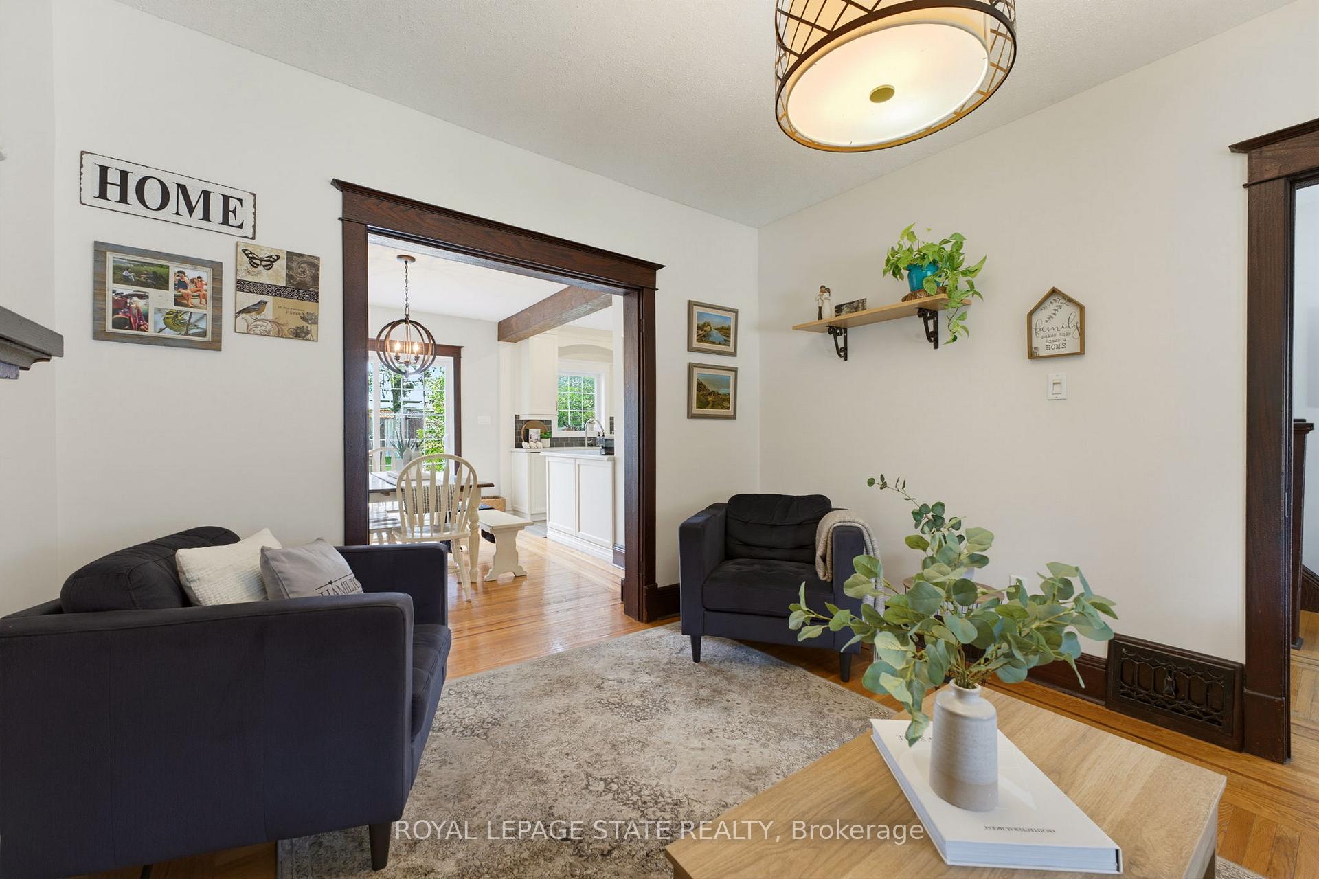 Photo 12 of 394 Charlton Avenue W, Hamilton, Kirkendall — HOMEH
