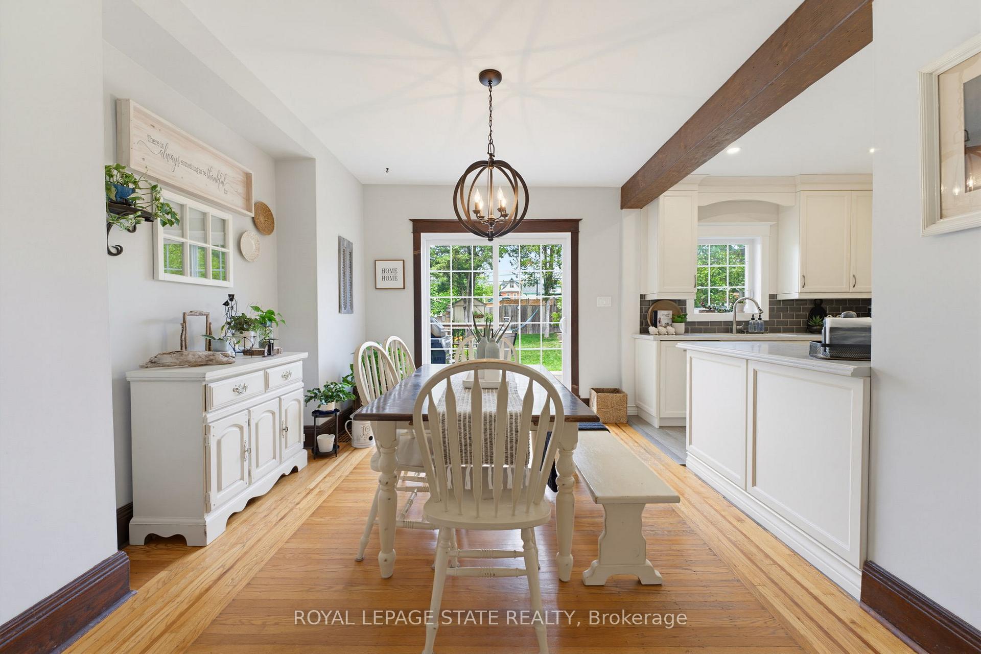 Photo 13 of 394 Charlton Avenue W, Hamilton, Kirkendall — HOMEH