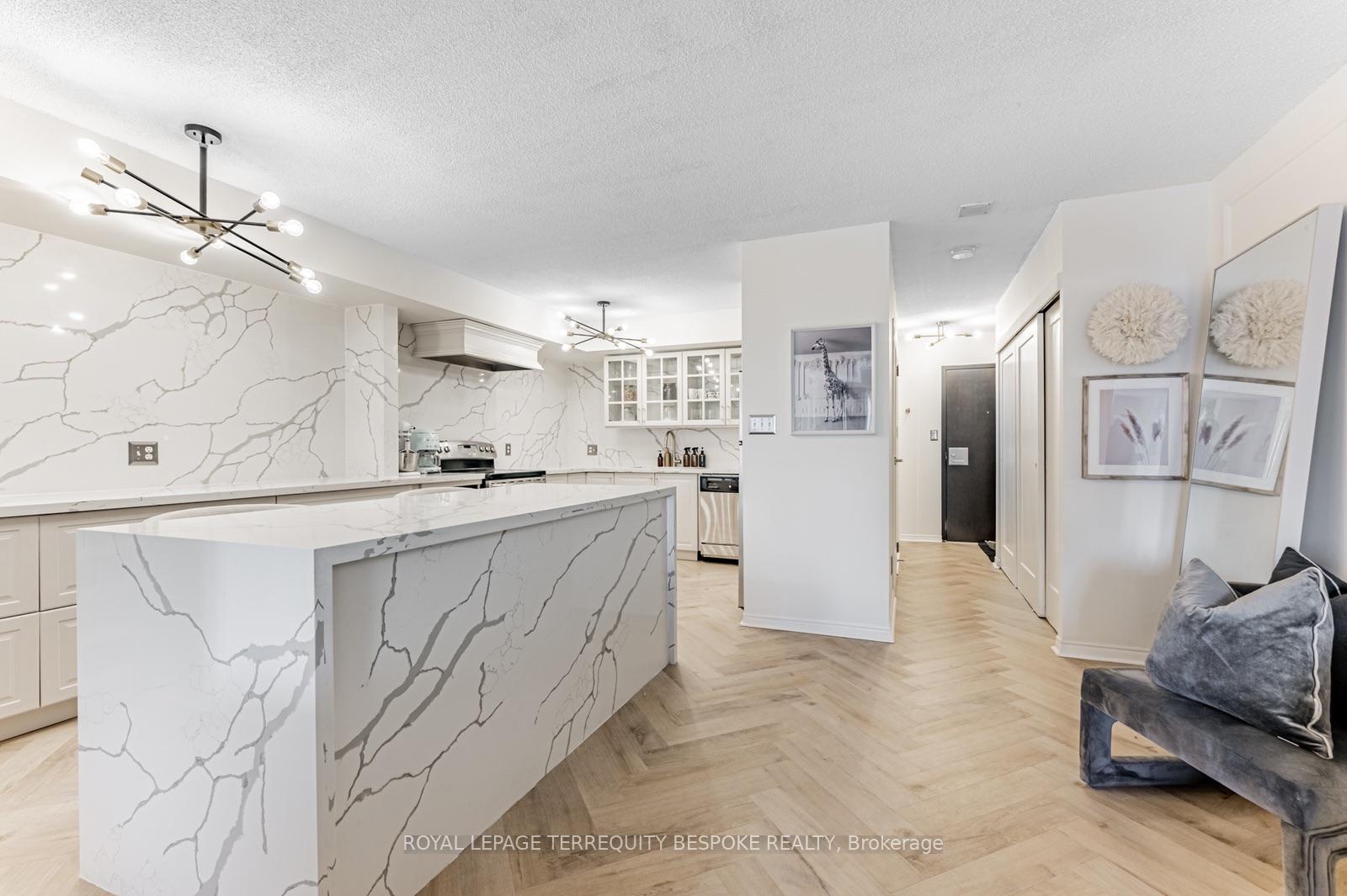 Photo 12 of Unit 1107, 25 The Esplanade, Toronto, Waterfront Communities — HOMEH