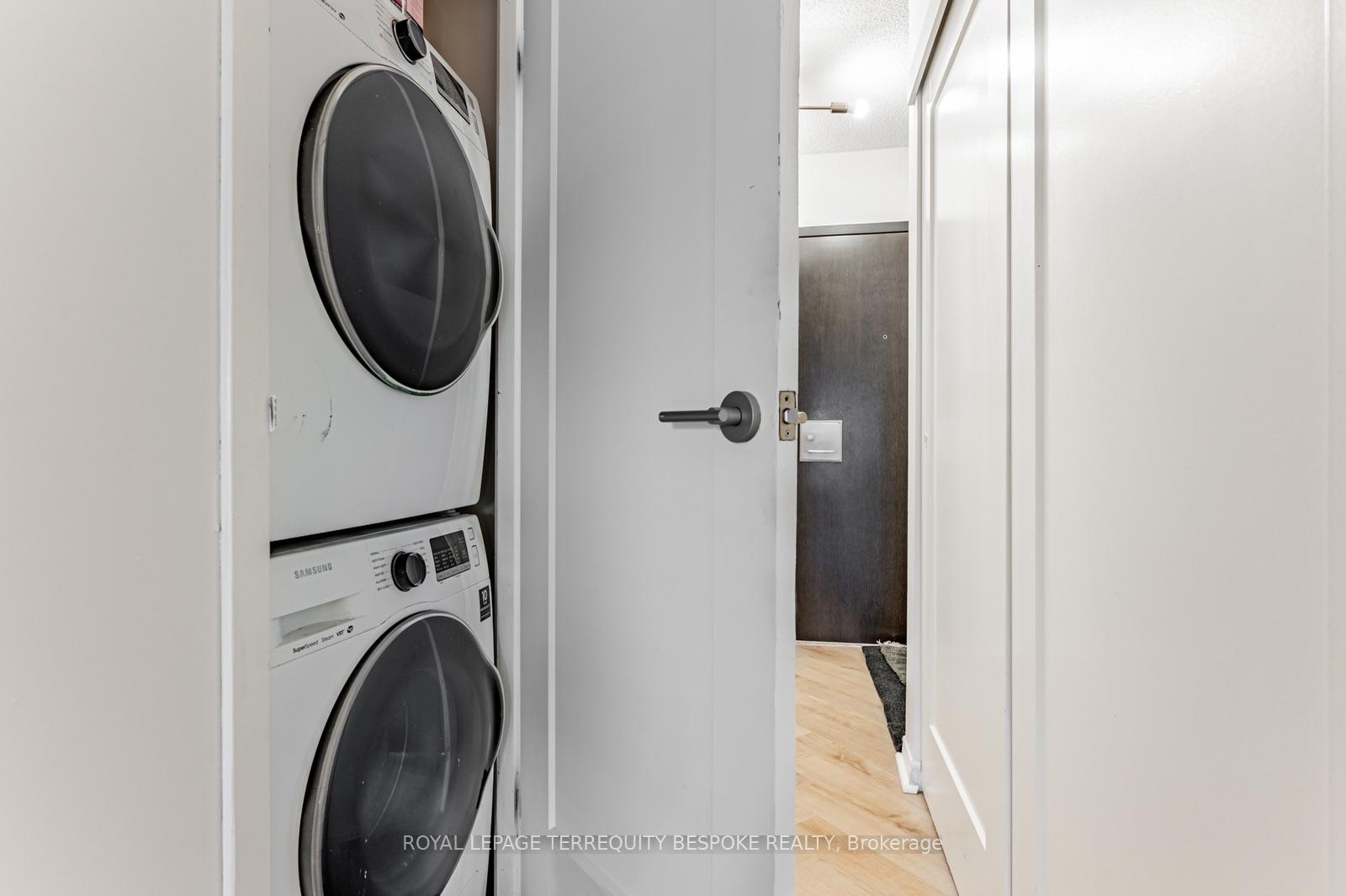 Photo 29 of Unit 1107, 25 The Esplanade, Toronto, Waterfront Communities — HOMEH