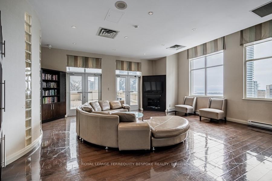 Photo 31 of Unit 1107, 25 The Esplanade, Toronto, Waterfront Communities — HOMEH