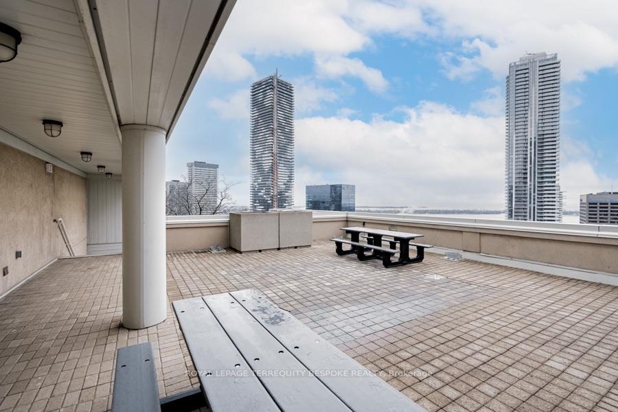 Photo 32 of Unit 1107, 25 The Esplanade, Toronto, Waterfront Communities — HOMEH