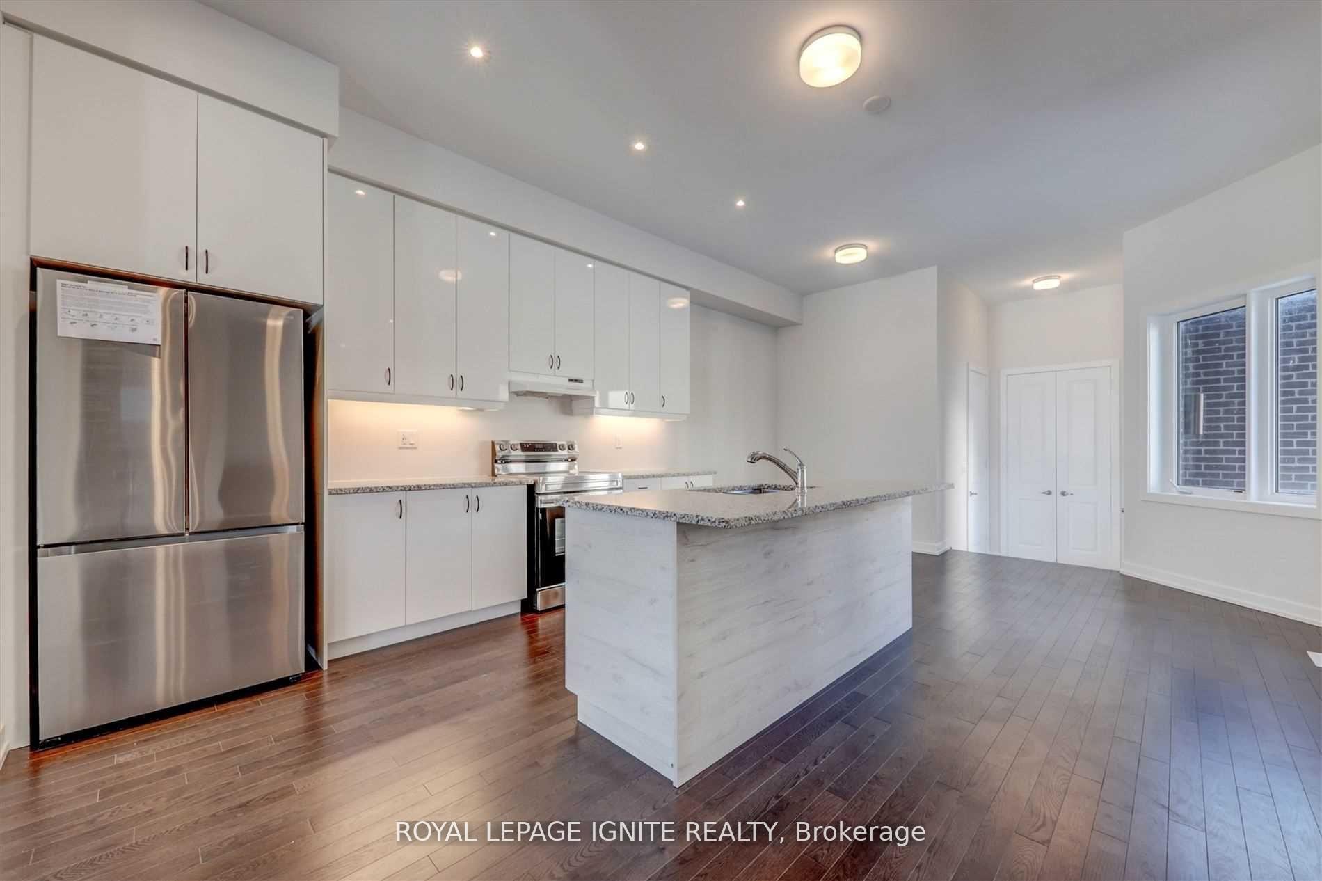 Photo 11 of 56 Rustle Woods Avenue, Markham, Cornell — HOMEH
