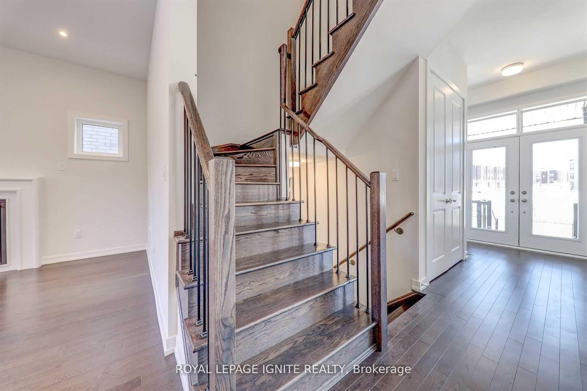 Photo 21 of 56 Rustle Woods Avenue, Markham, Cornell — HOMEH