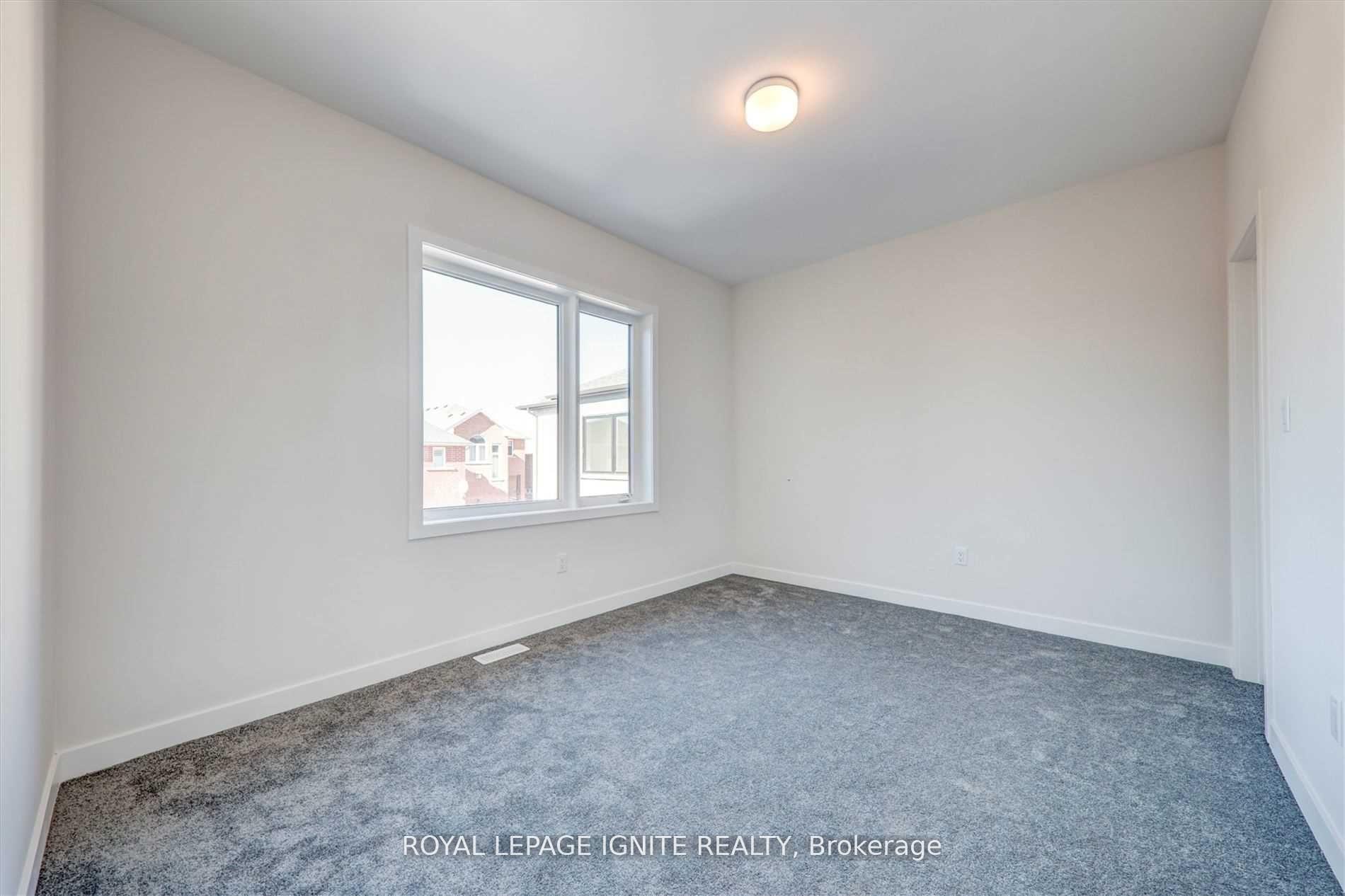 Photo 28 of 56 Rustle Woods Avenue, Markham, Cornell — HOMEH