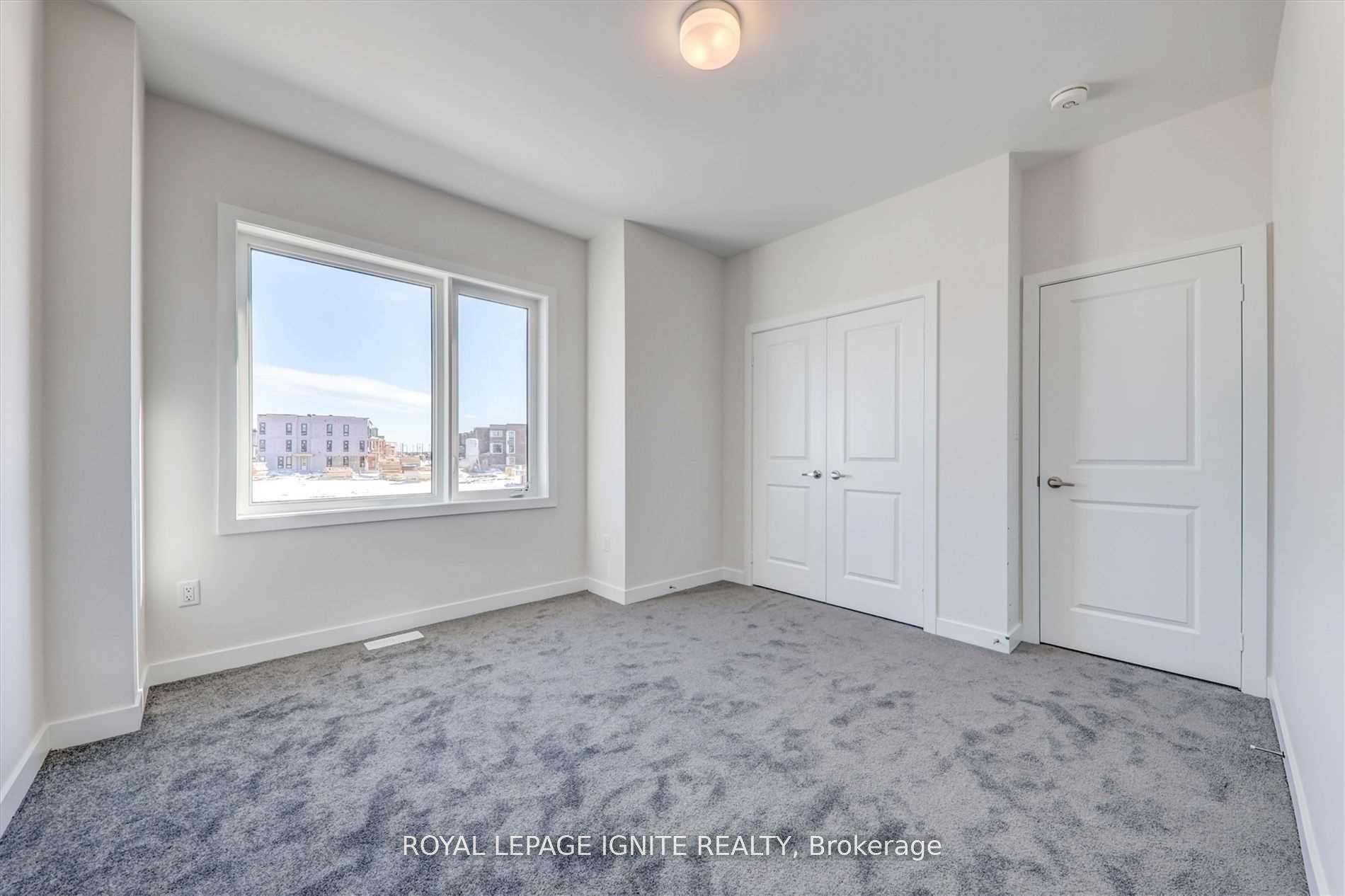 Photo 31 of 56 Rustle Woods Avenue, Markham, Cornell — HOMEH