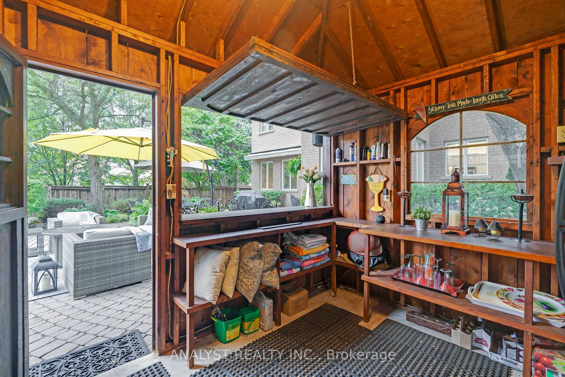 Photo 45 of 21 Capner Court, Vaughan, Kleinburg — HOMEH