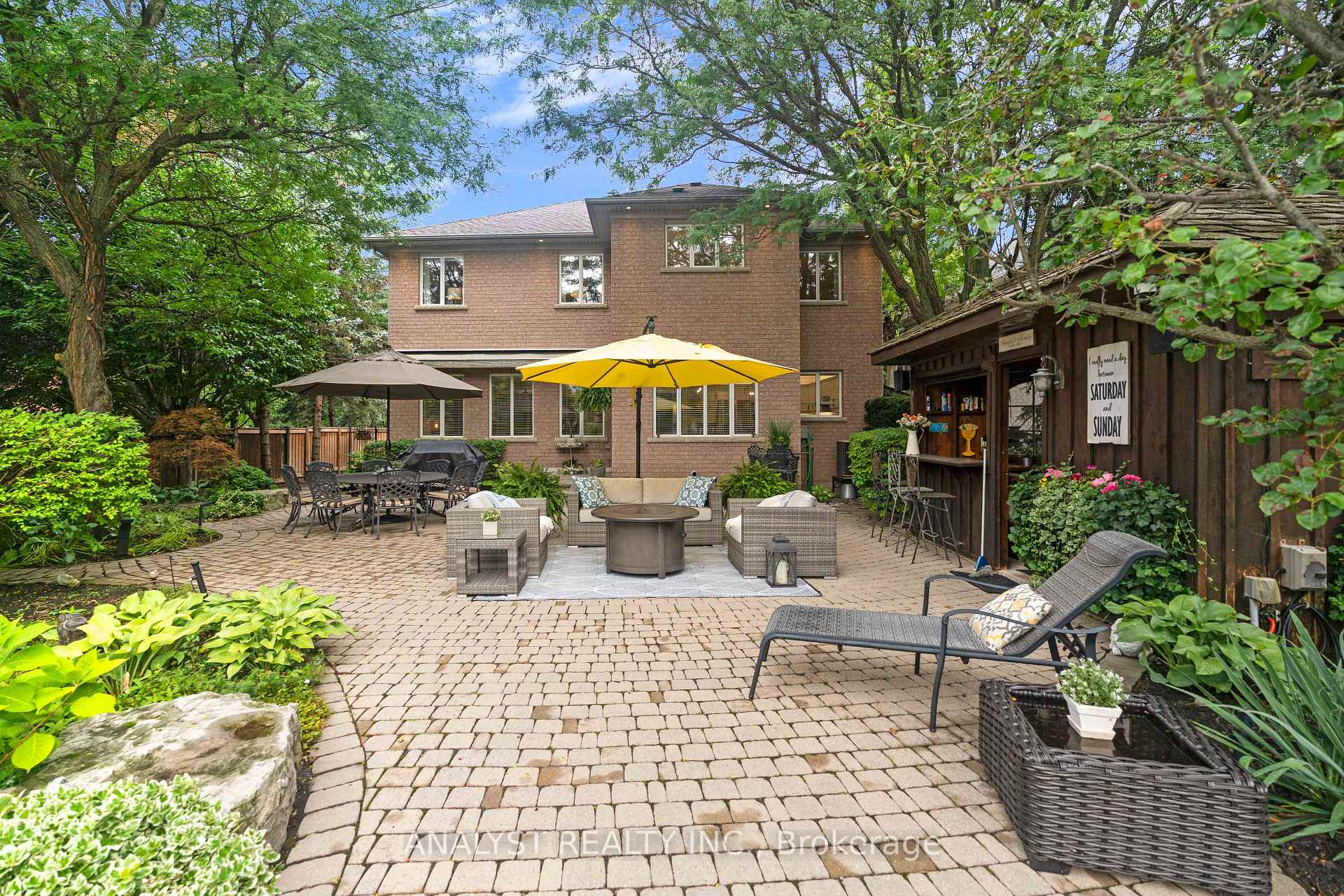Photo 48 of 21 Capner Court, Vaughan, Kleinburg — HOMEH