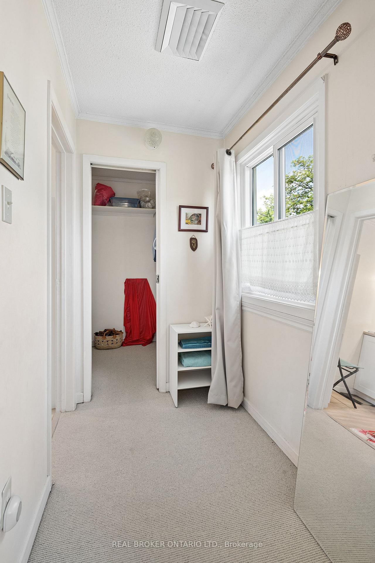 Photo 10 of Unit 114, 30 Green Valley Drive, Kitchener, Pioneer Park — HOMEH