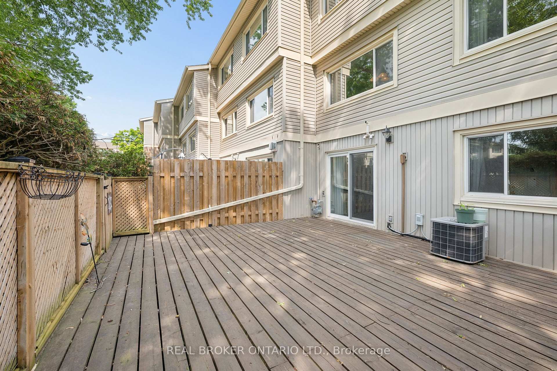 Photo 20 of Unit 114, 30 Green Valley Drive, Kitchener, Pioneer Park — HOMEH