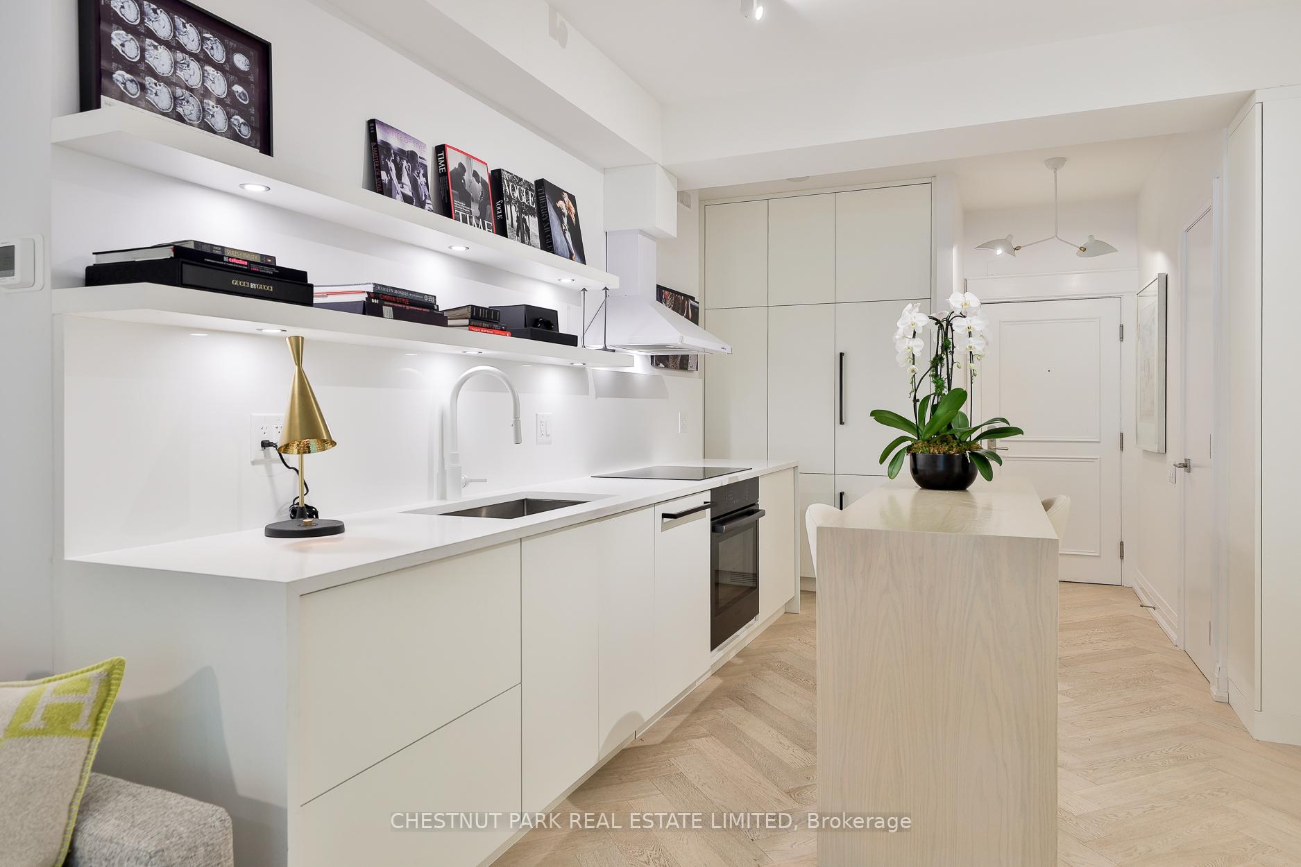 Photo 13 of Unit 201, 25 Scrivener Square, Toronto, Rosedale-Moore Park — HOMEH