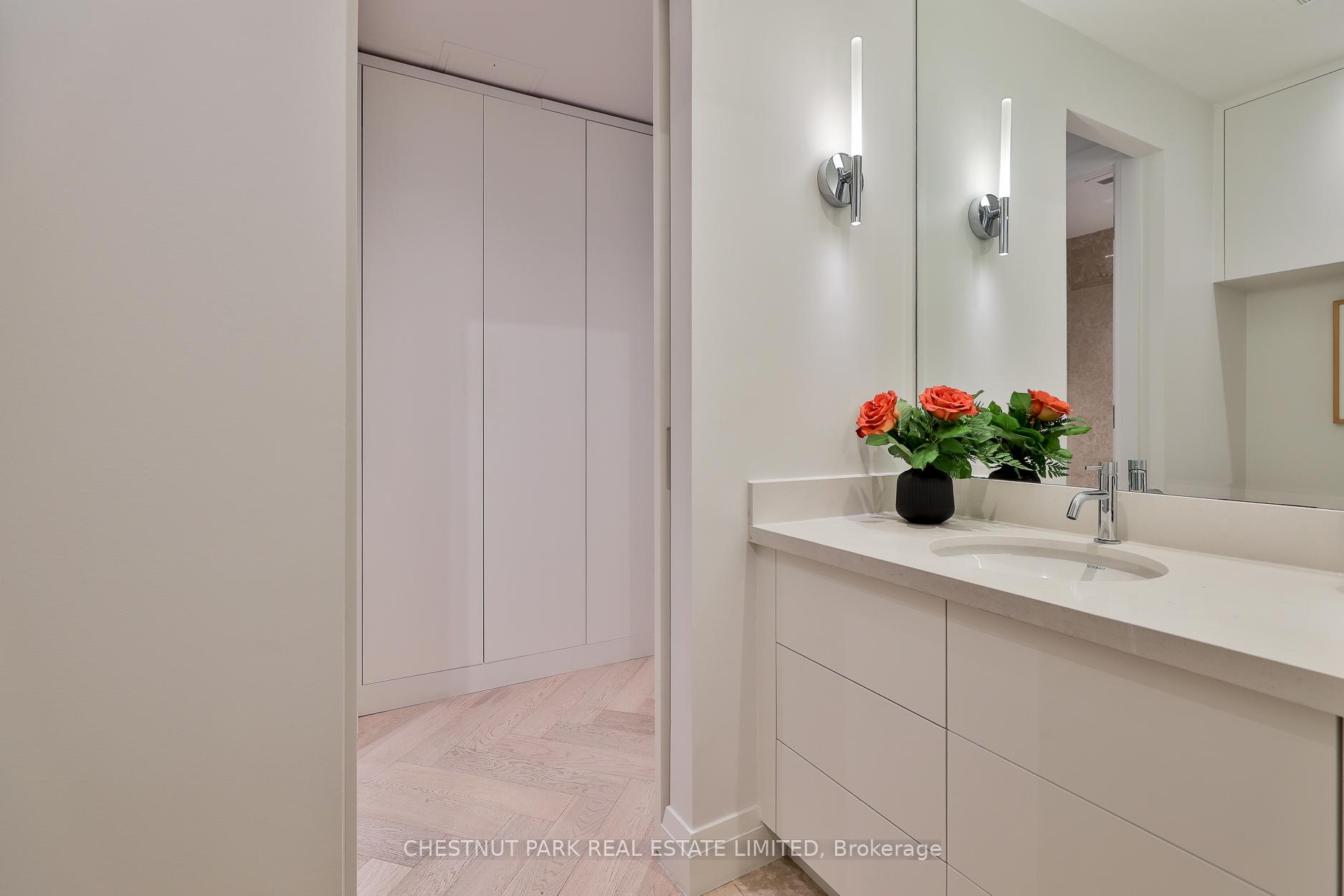 Photo 16 of Unit 201, 25 Scrivener Square, Toronto, Rosedale-Moore Park — HOMEH