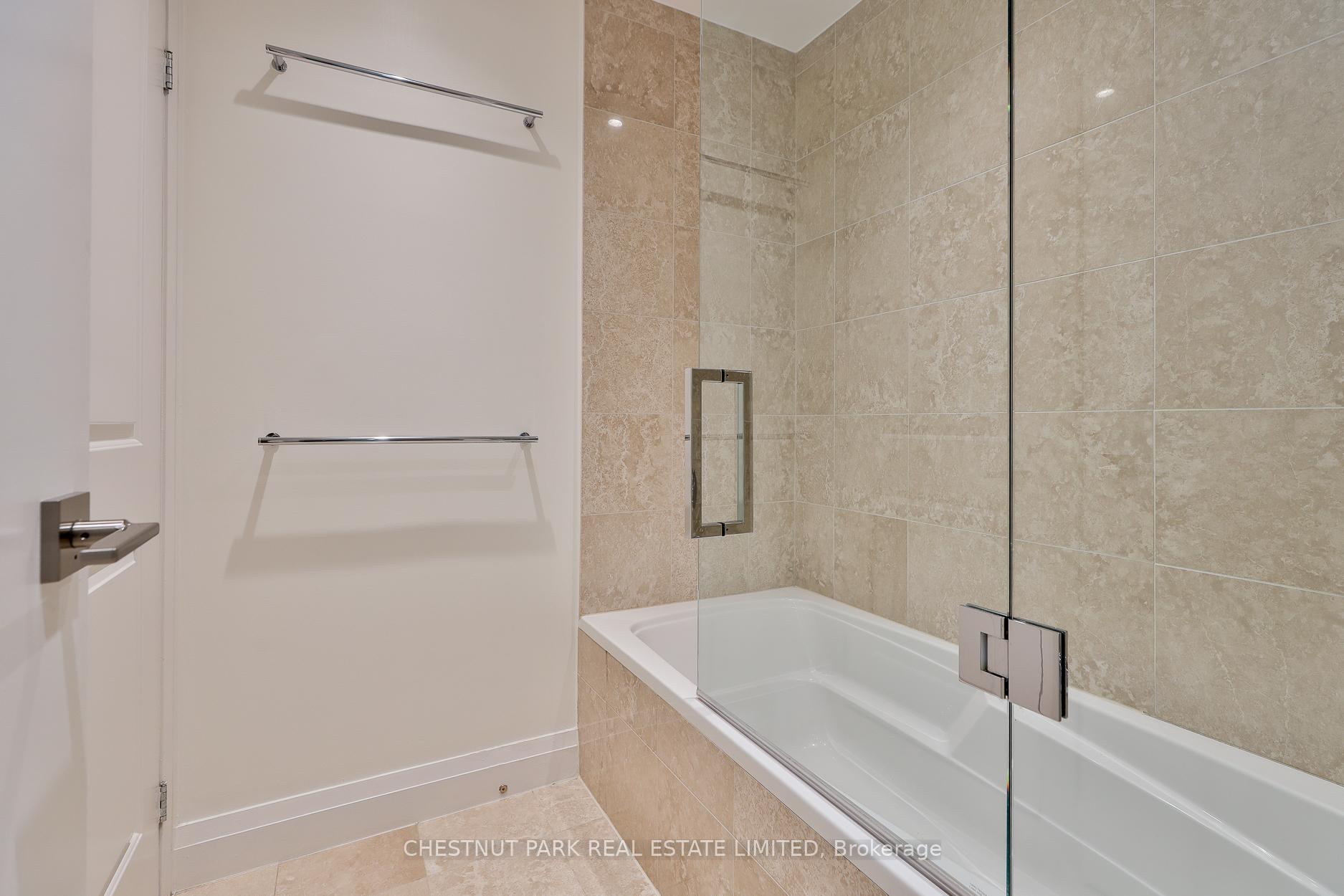 Photo 18 of Unit 201, 25 Scrivener Square, Toronto, Rosedale-Moore Park — HOMEH