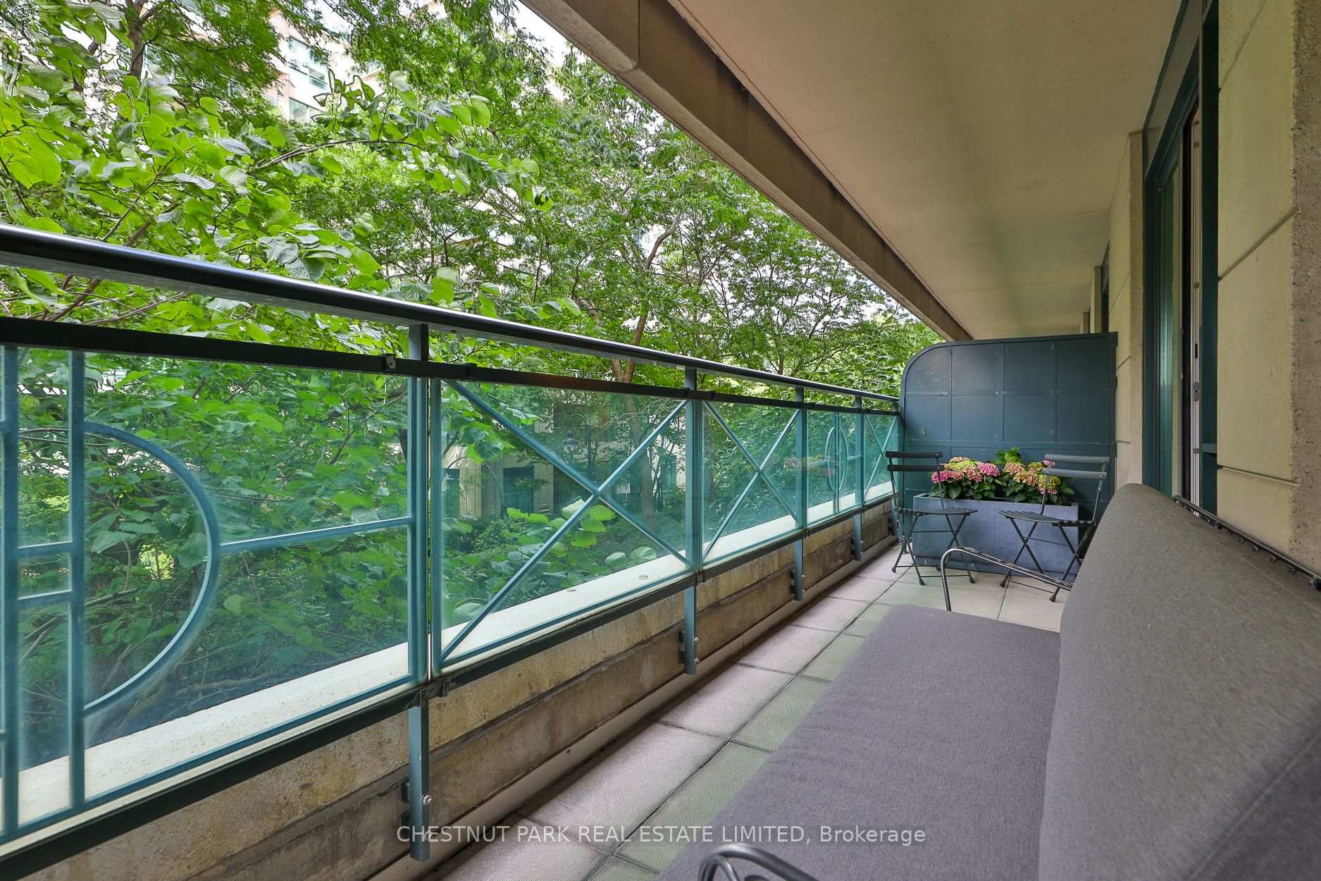 Photo 23 of Unit 201, 25 Scrivener Square, Toronto, Rosedale-Moore Park — HOMEH