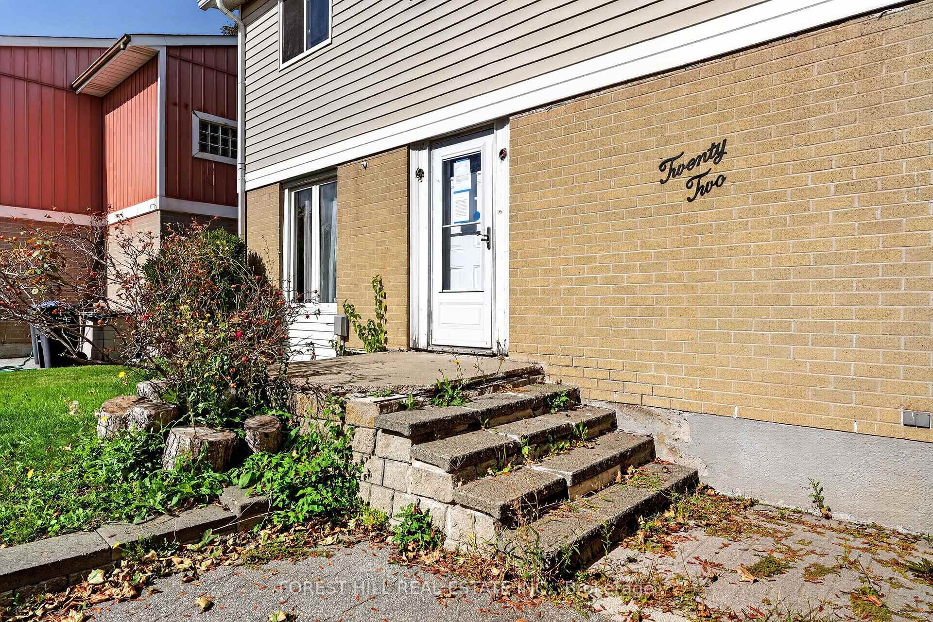Photo 7 of 22 Grand Valley Drive, Brampton, Northgate — HOMEH