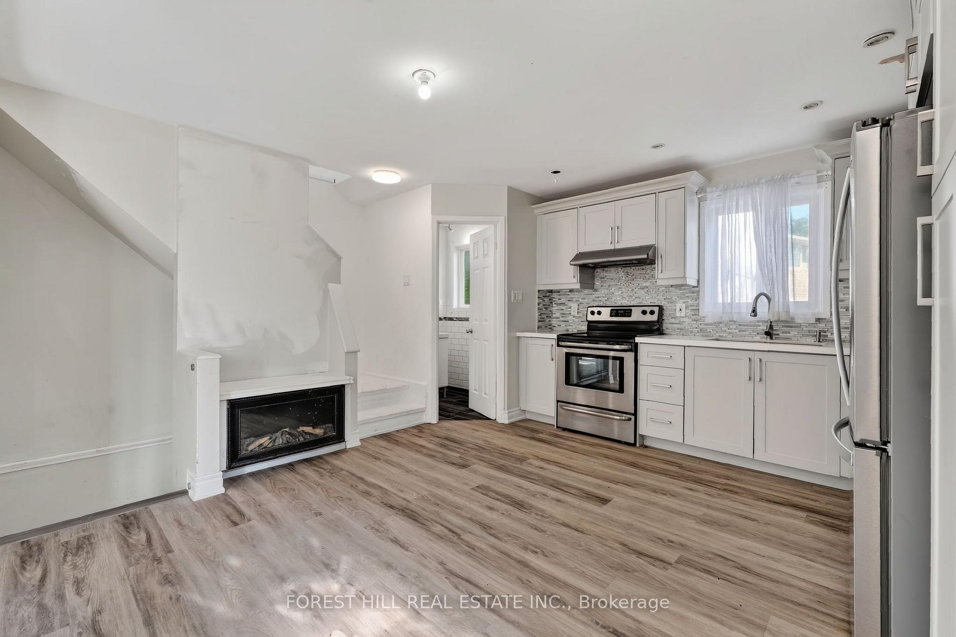 Photo 11 of 22 Grand Valley Drive, Brampton, Northgate — HOMEH