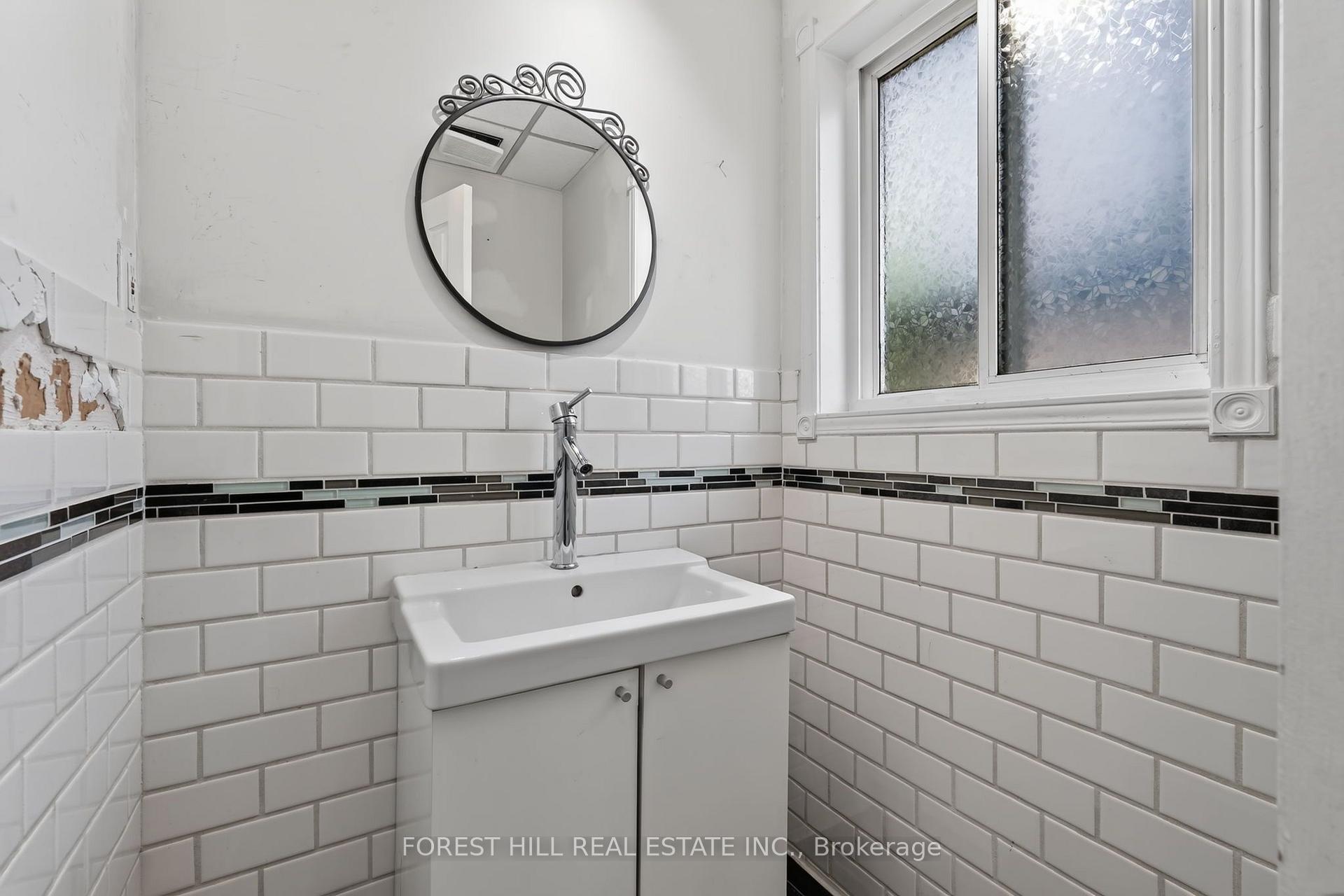 Photo 16 of 22 Grand Valley Drive, Brampton, Northgate — HOMEH
