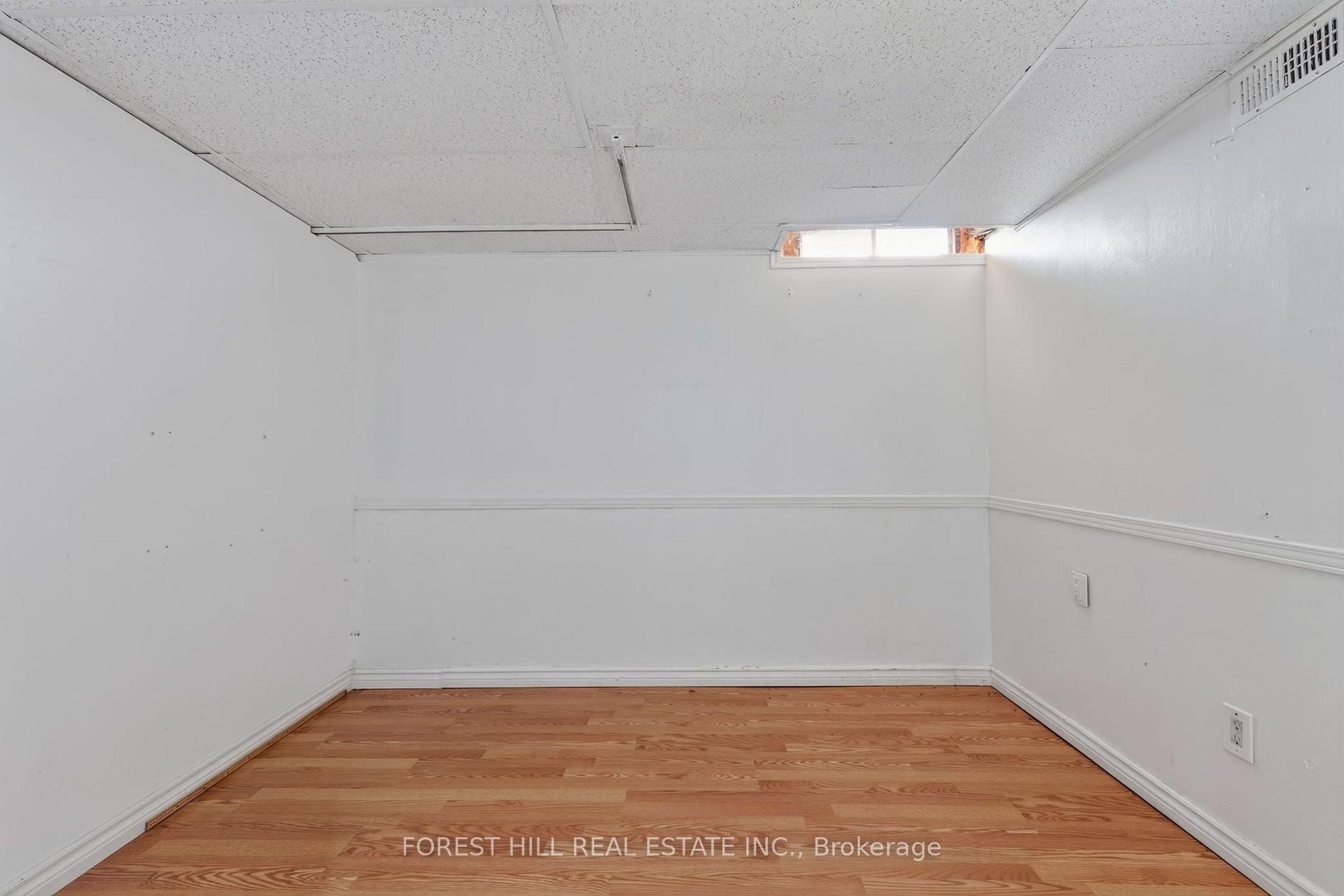 Photo 23 of 22 Grand Valley Drive, Brampton, Northgate — HOMEH