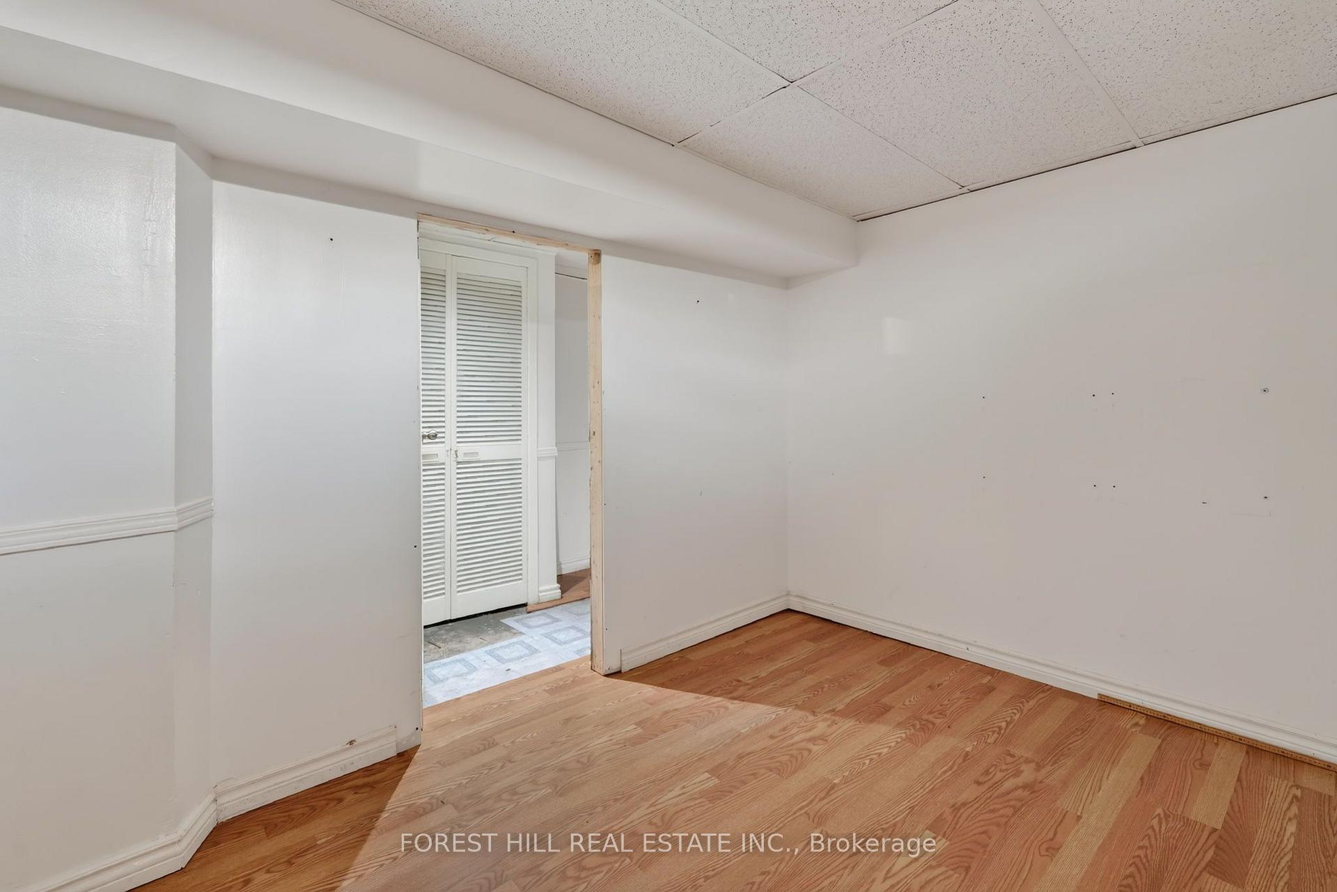 Photo 25 of 22 Grand Valley Drive, Brampton, Northgate — HOMEH