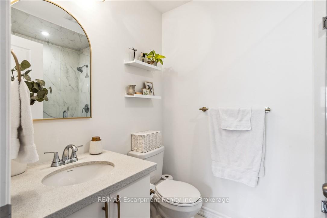 Photo 10 of Unit 31, 54 Nisbet Boulevard, Hamilton, Waterdown — HOMEH