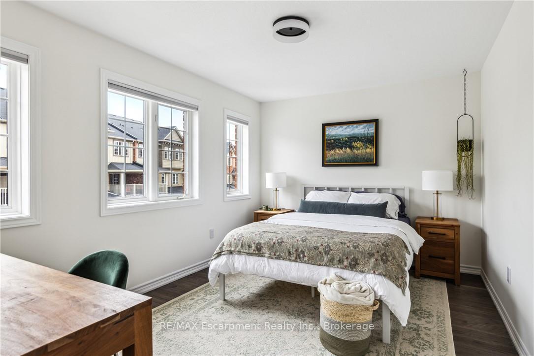 Photo 11 of Unit 31, 54 Nisbet Boulevard, Hamilton, Waterdown — HOMEH