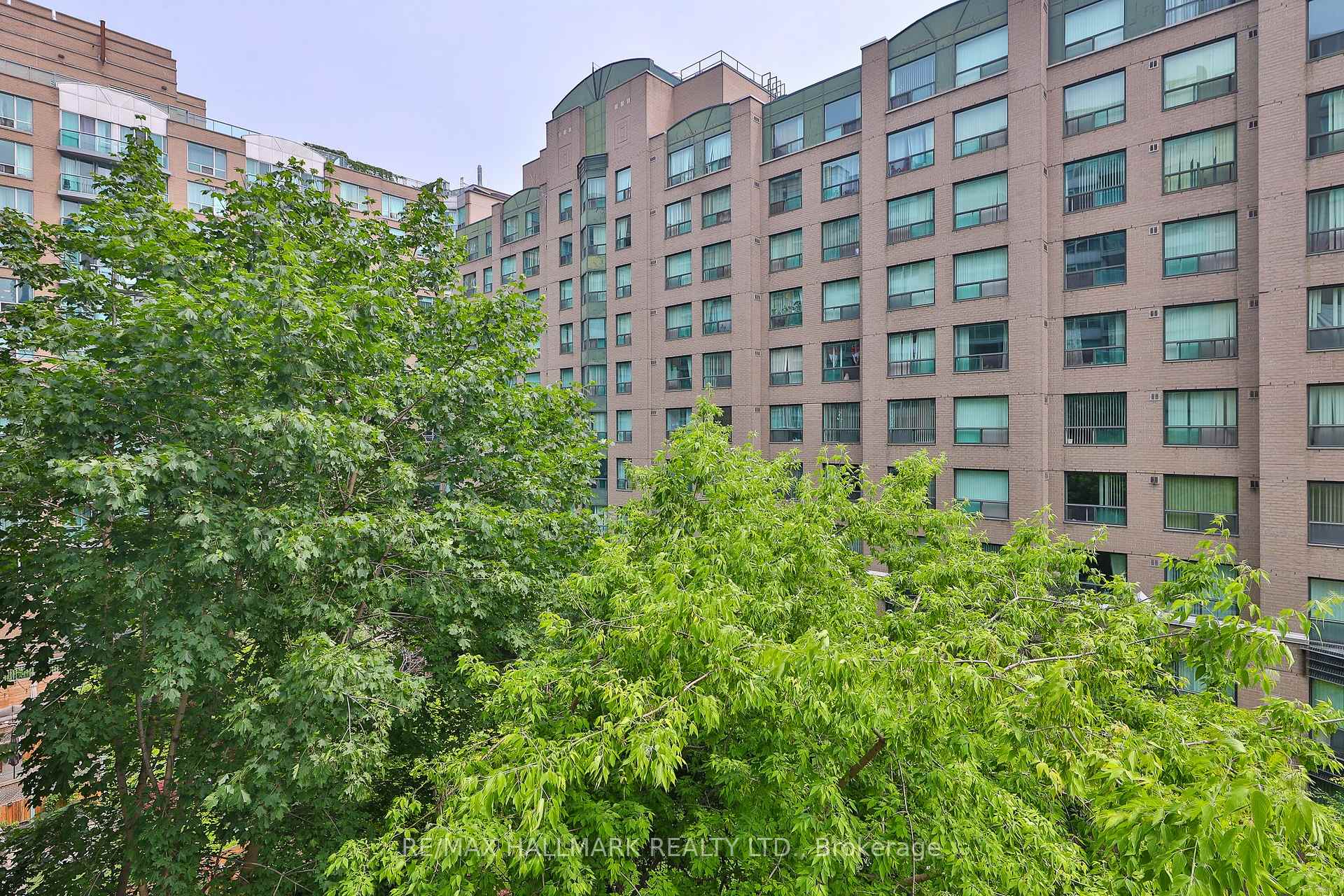 Photo 15 of Unit 528, 109 Front Street E, Toronto, Waterfront Communities — HOMEH