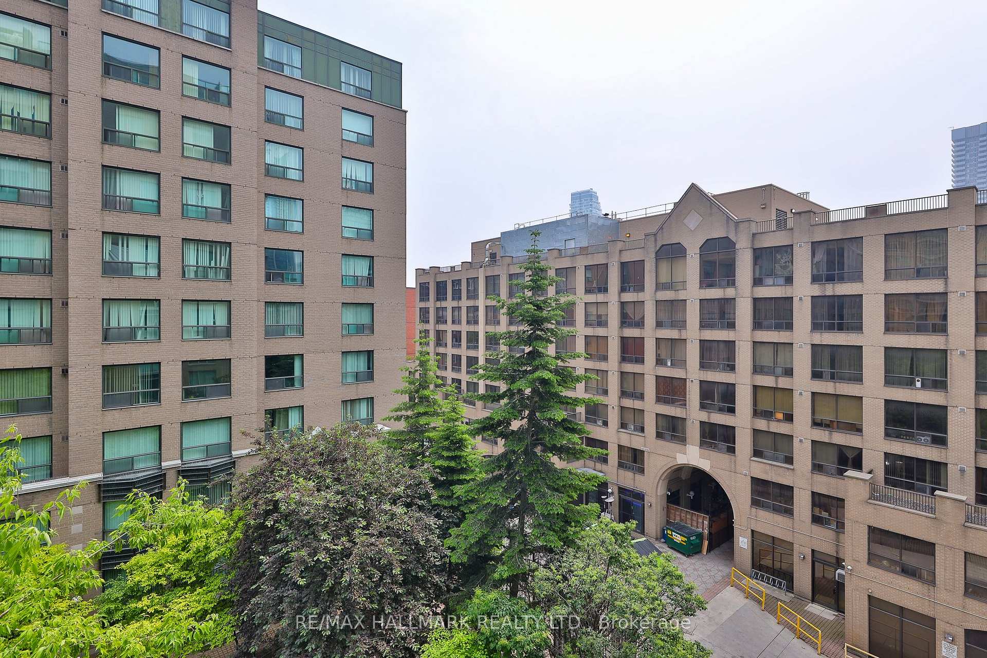 Photo 16 of Unit 528, 109 Front Street E, Toronto, Waterfront Communities — HOMEH