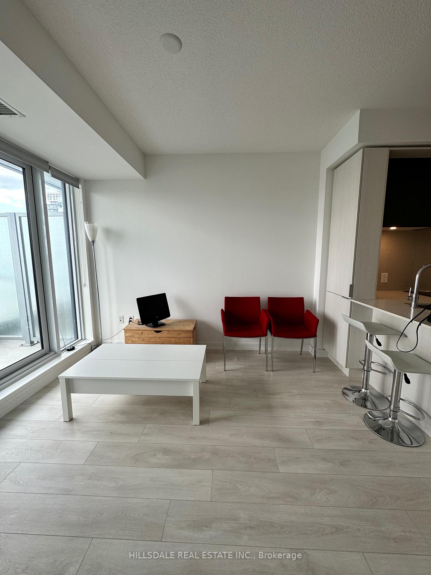 Photo 4 of Unit 1412, 225 Sumach Street, Toronto, Regent Park — HOMEH
