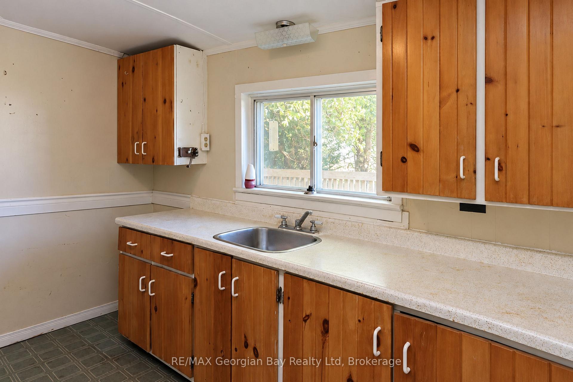 Photo 12 of 62 King Road, Tay, Waubaushene — HOMEH