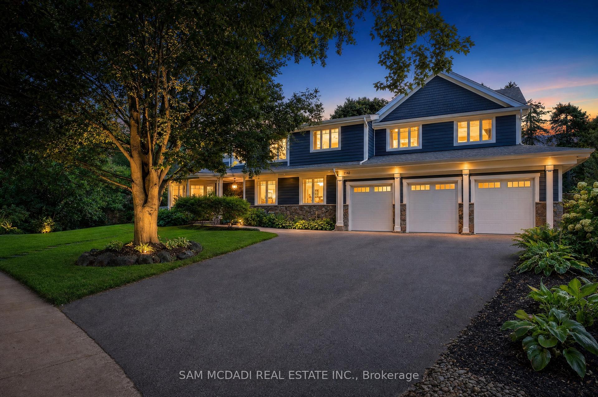 Photo 1 of 2142 Obeck Crescent, Mississauga, Sheridan — HOMEH