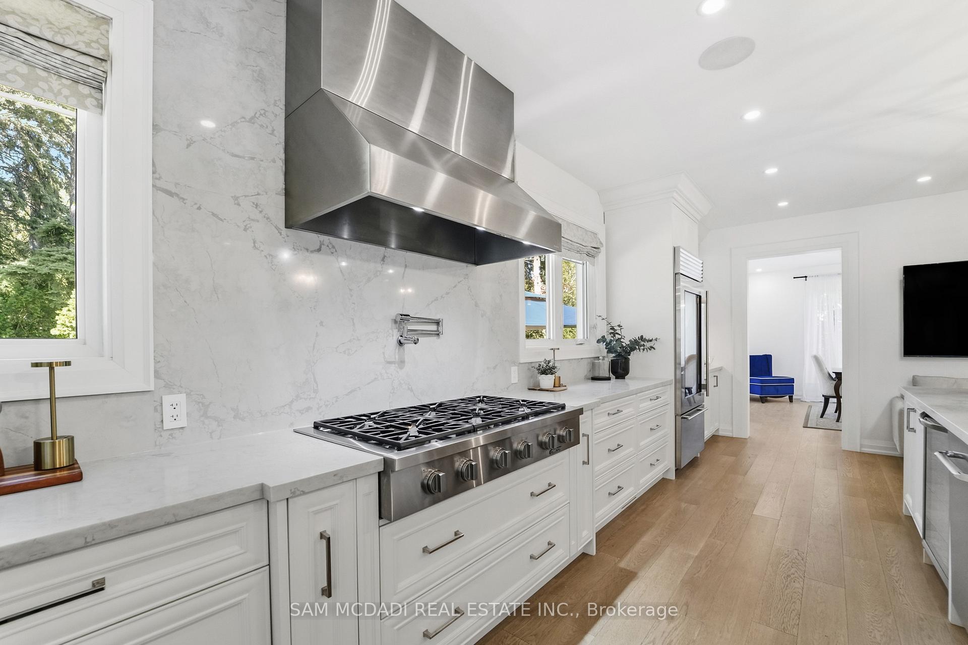 Photo 14 of 2142 Obeck Crescent, Mississauga, Sheridan — HOMEH