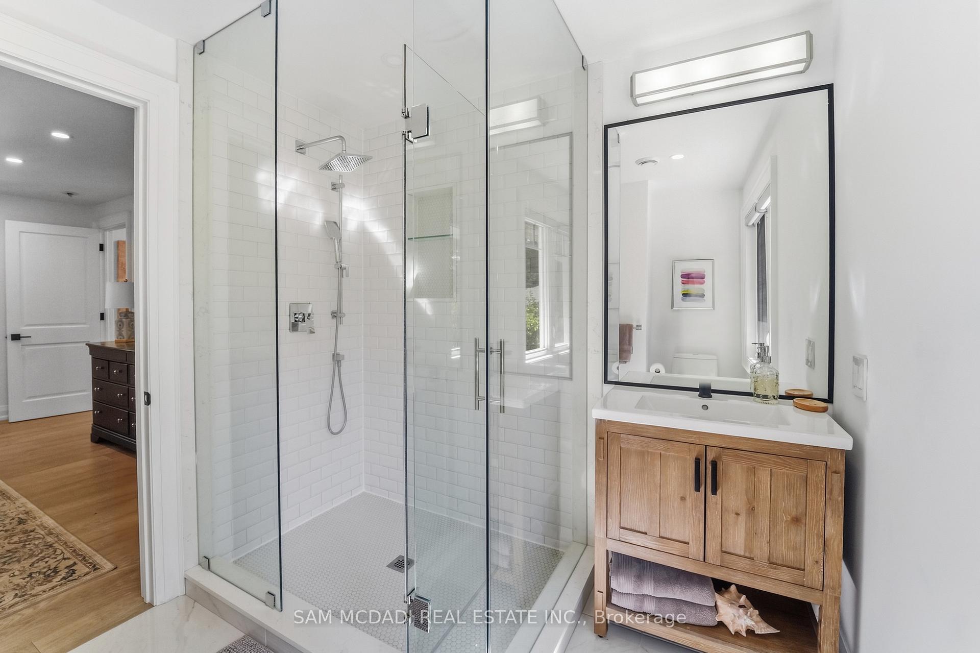 Photo 30 of 2142 Obeck Crescent, Mississauga, Sheridan — HOMEH