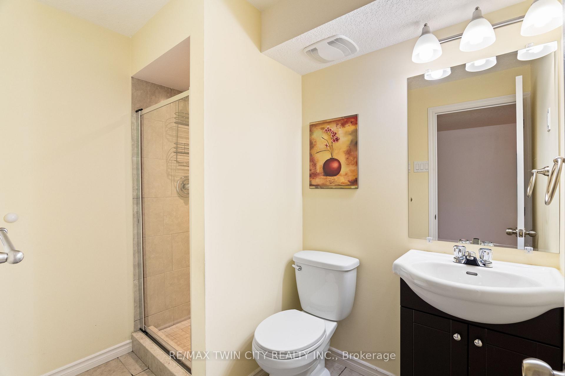 Photo 33 of 243 Moorlands Crescent, Kitchener, Doon South — HOMEH