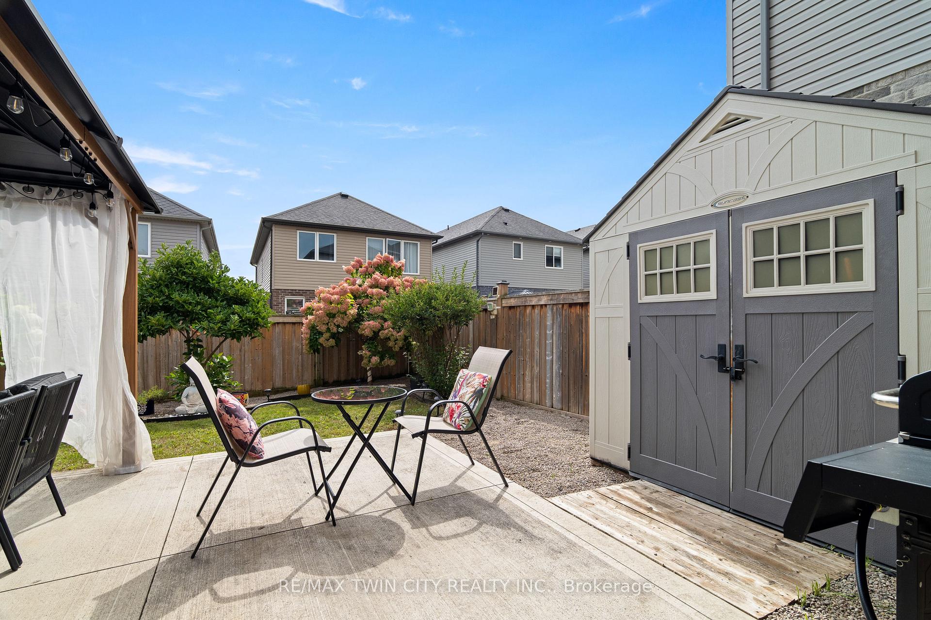 Photo 39 of 243 Moorlands Crescent, Kitchener, Doon South — HOMEH