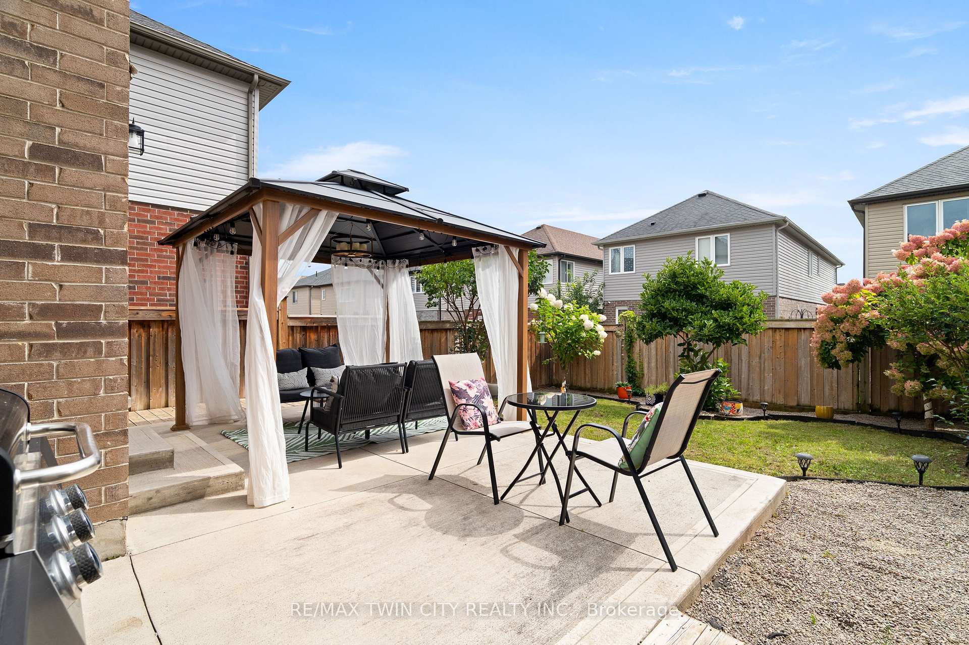 Photo 40 of 243 Moorlands Crescent, Kitchener, Doon South — HOMEH