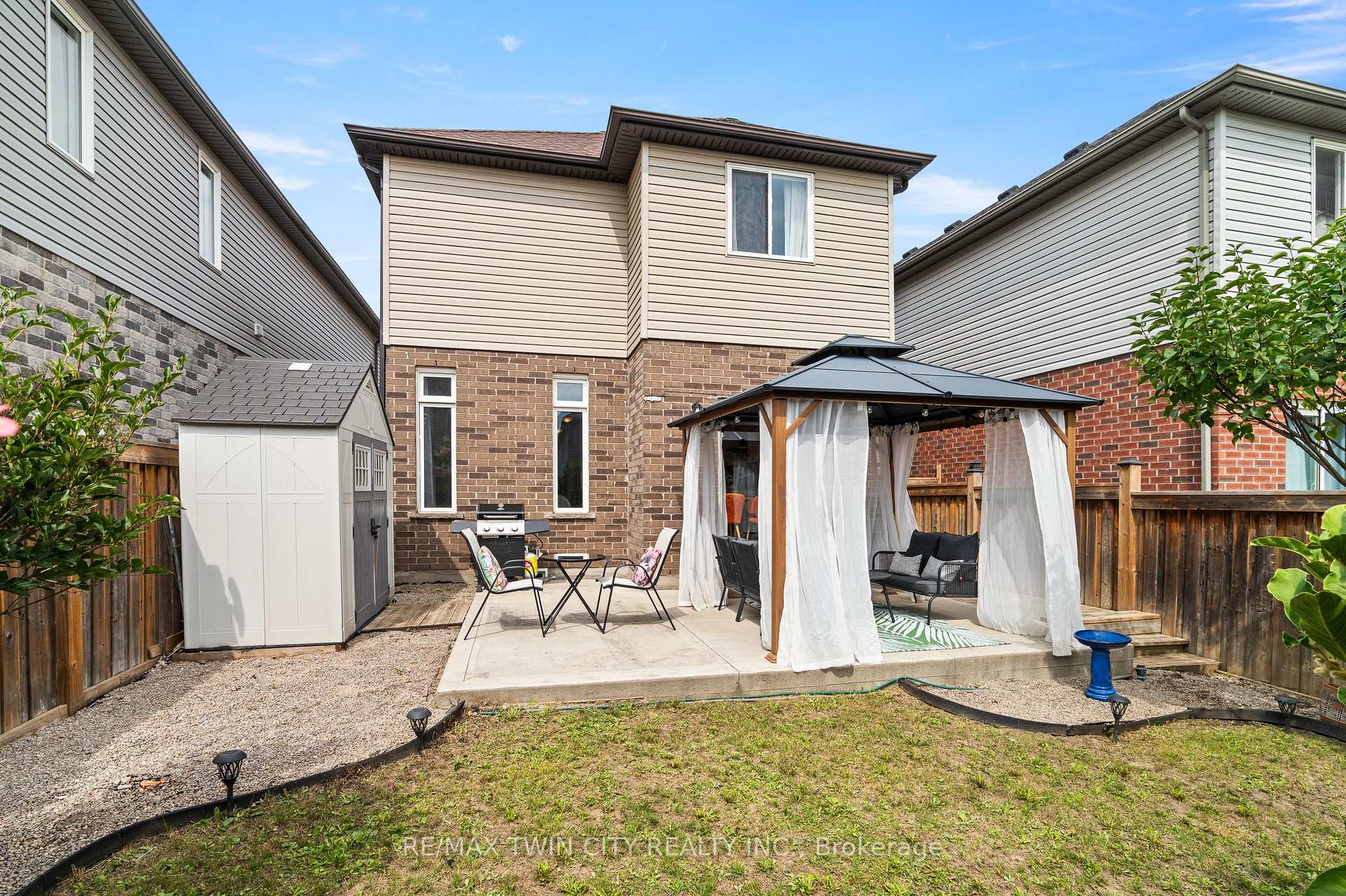 Photo 43 of 243 Moorlands Crescent, Kitchener, Doon South — HOMEH