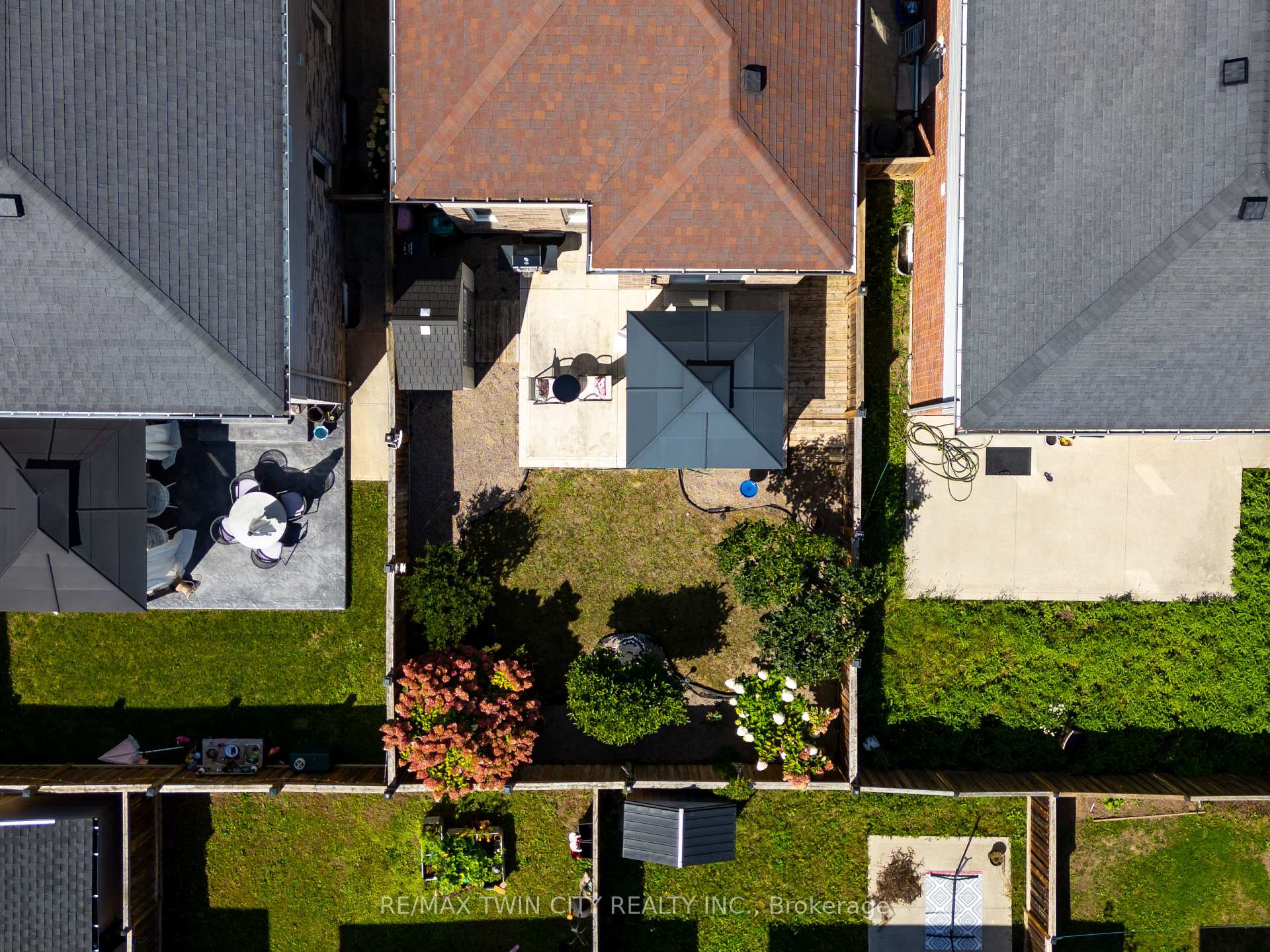 Photo 48 of 243 Moorlands Crescent, Kitchener, Doon South — HOMEH