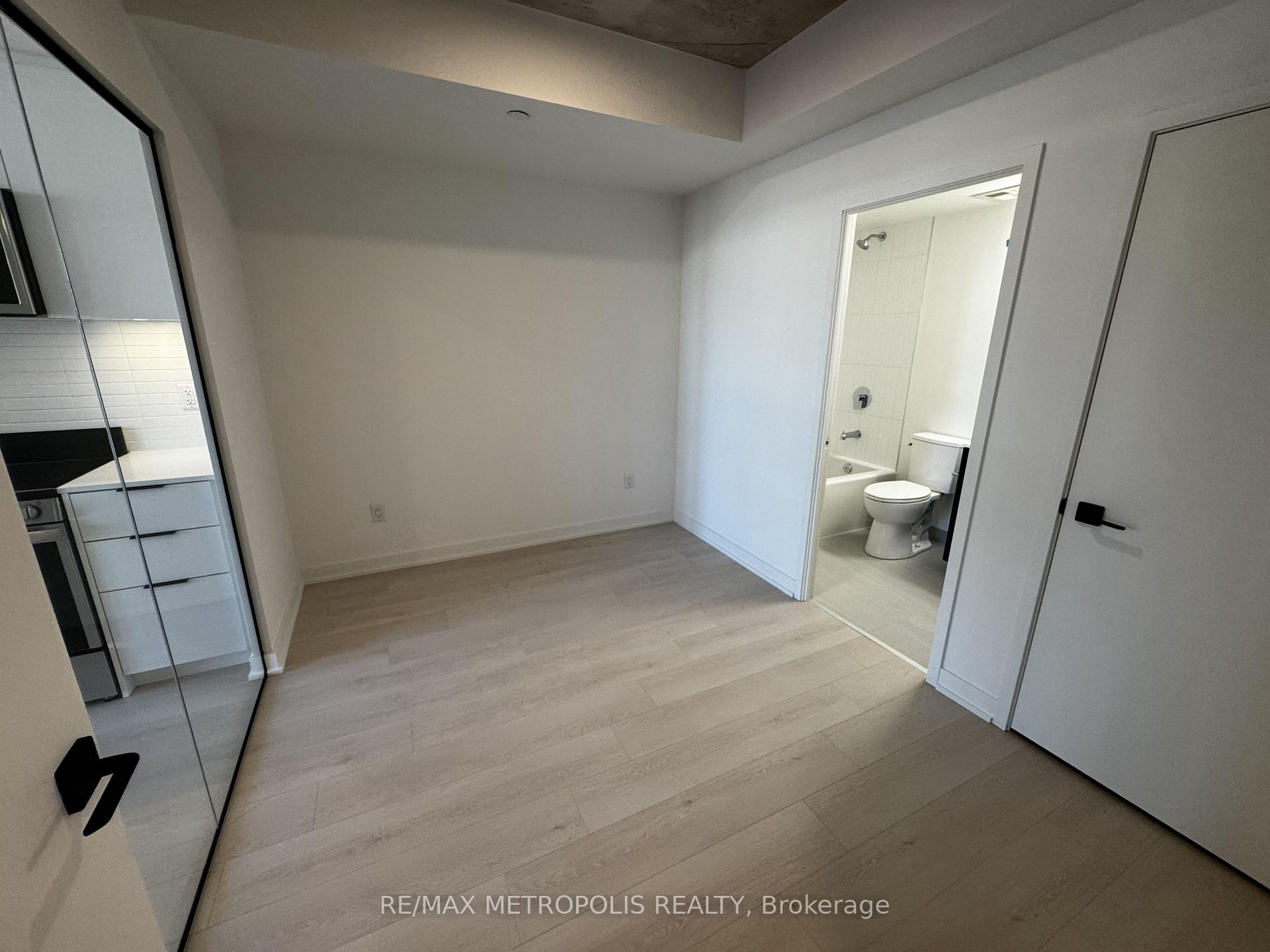 Photo 7 of Unit 407, 1 Vine Avenue, Toronto, Junction Area — HOMEH
