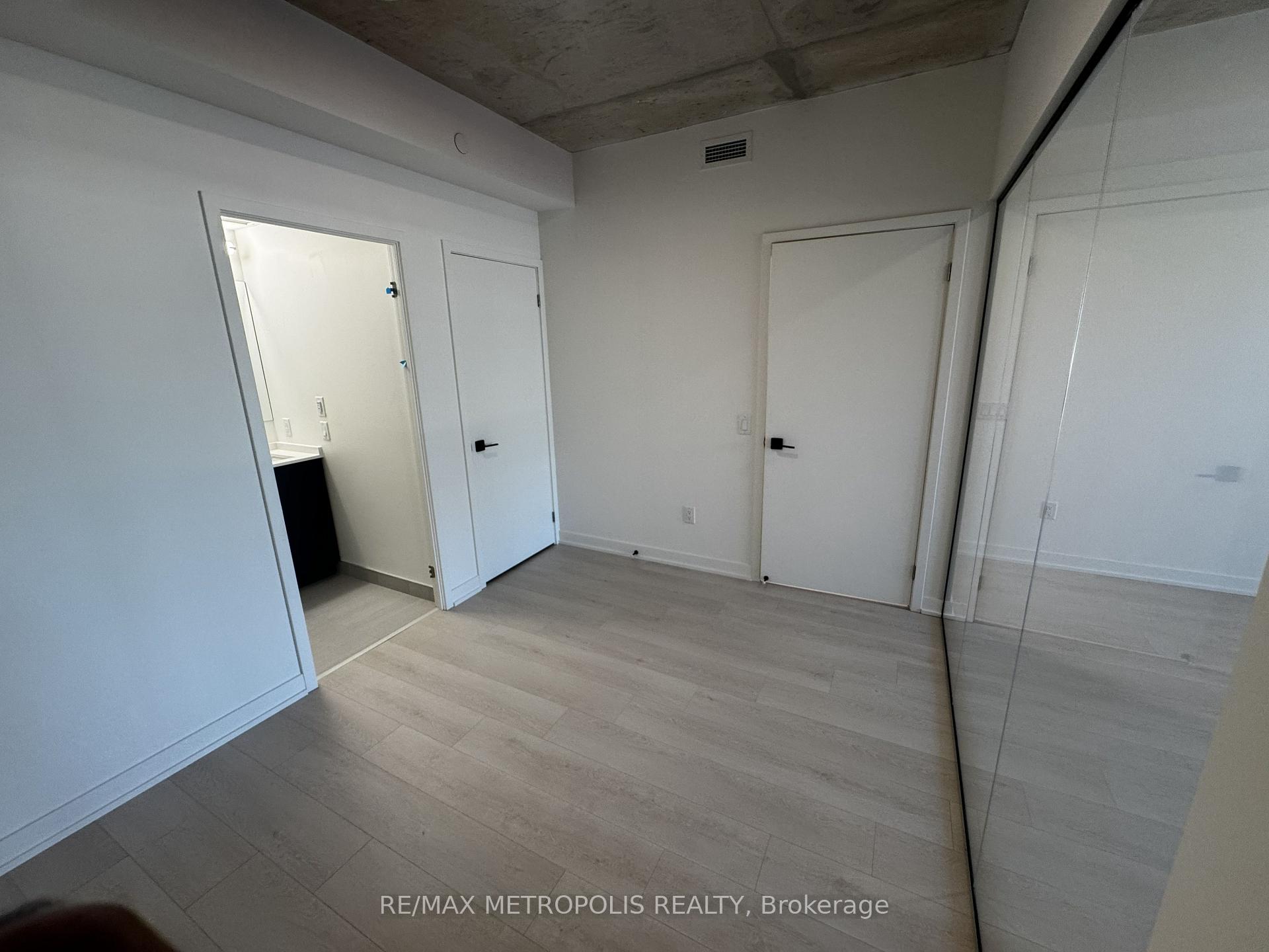 Photo 8 of Unit 407, 1 Vine Avenue, Toronto, Junction Area — HOMEH