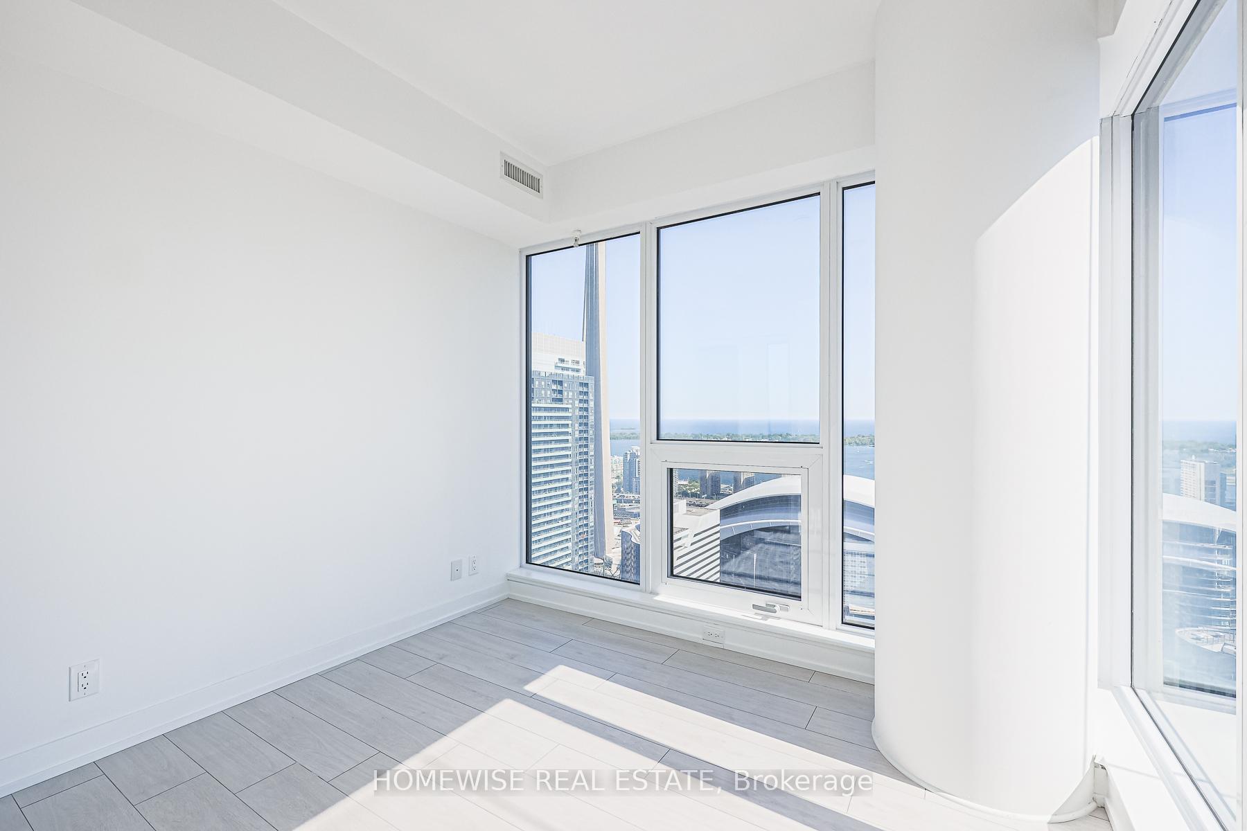 Photo 12 of Unit LPH02, 55 Mercer Street, Toronto, Waterfront Communities — HOMEH